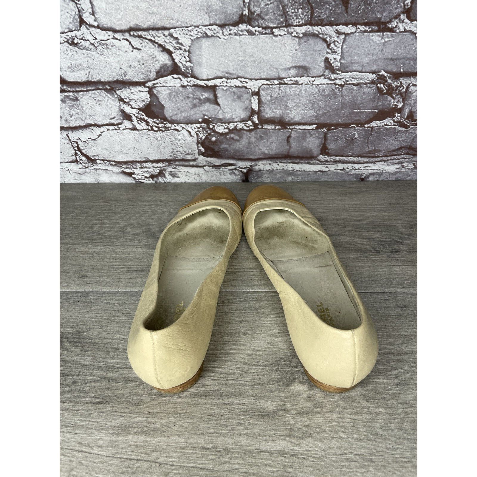 Carel Paris CAREL PARIS Ivory Leather Tan Brown Cap Toe Ballet Flats Wom Size US 9 / IT 39 - 5 Thumbnail