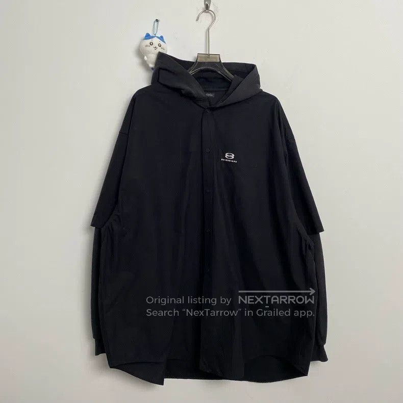 Balenciaga Balenciaga size 37 Double Ring Letter Hooded Fake Two-Piec Size US S / EU 44-46 / 1 - 1 Thumbnail