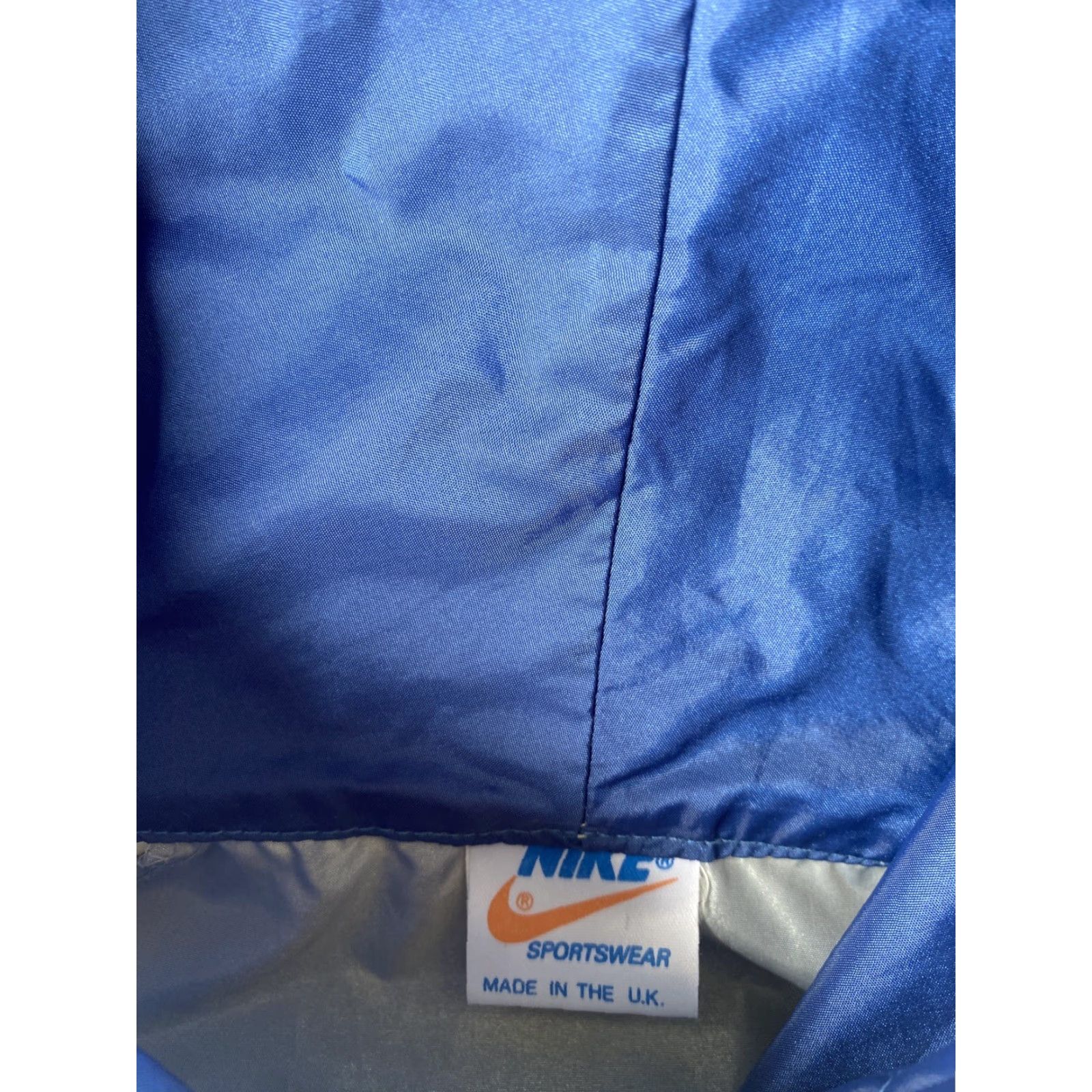 Nike VINTAGE Nike Running Windbreaker Full Zip Hooded Jacket Medium Blue 80s Mens Jacket Size US M / EU 48-50 / 2 - 2 Thumbnail
