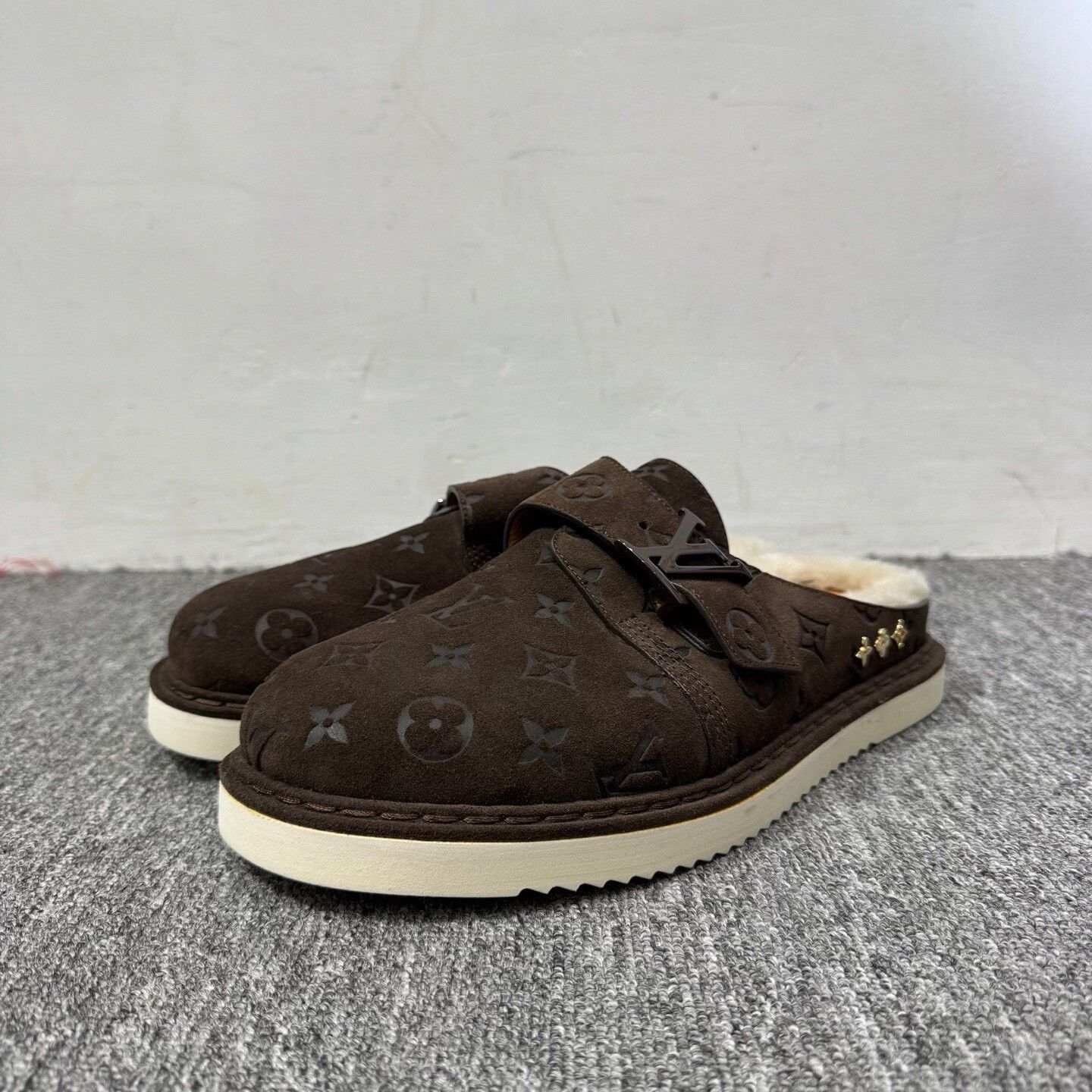 Louis Vuitton louis vuitton brown loafers with logo. Size US 6 / EU 39 - 1 Thumbnail