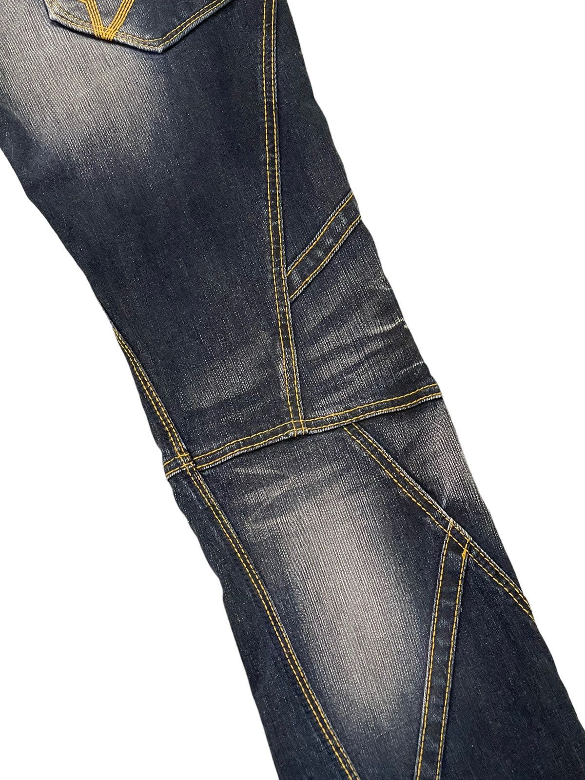 Japanese Brand Flare Jeans Hideaways Nicole Distress Low Rise Stretch 7🟦5 Size US 31 - 17 Thumbnail