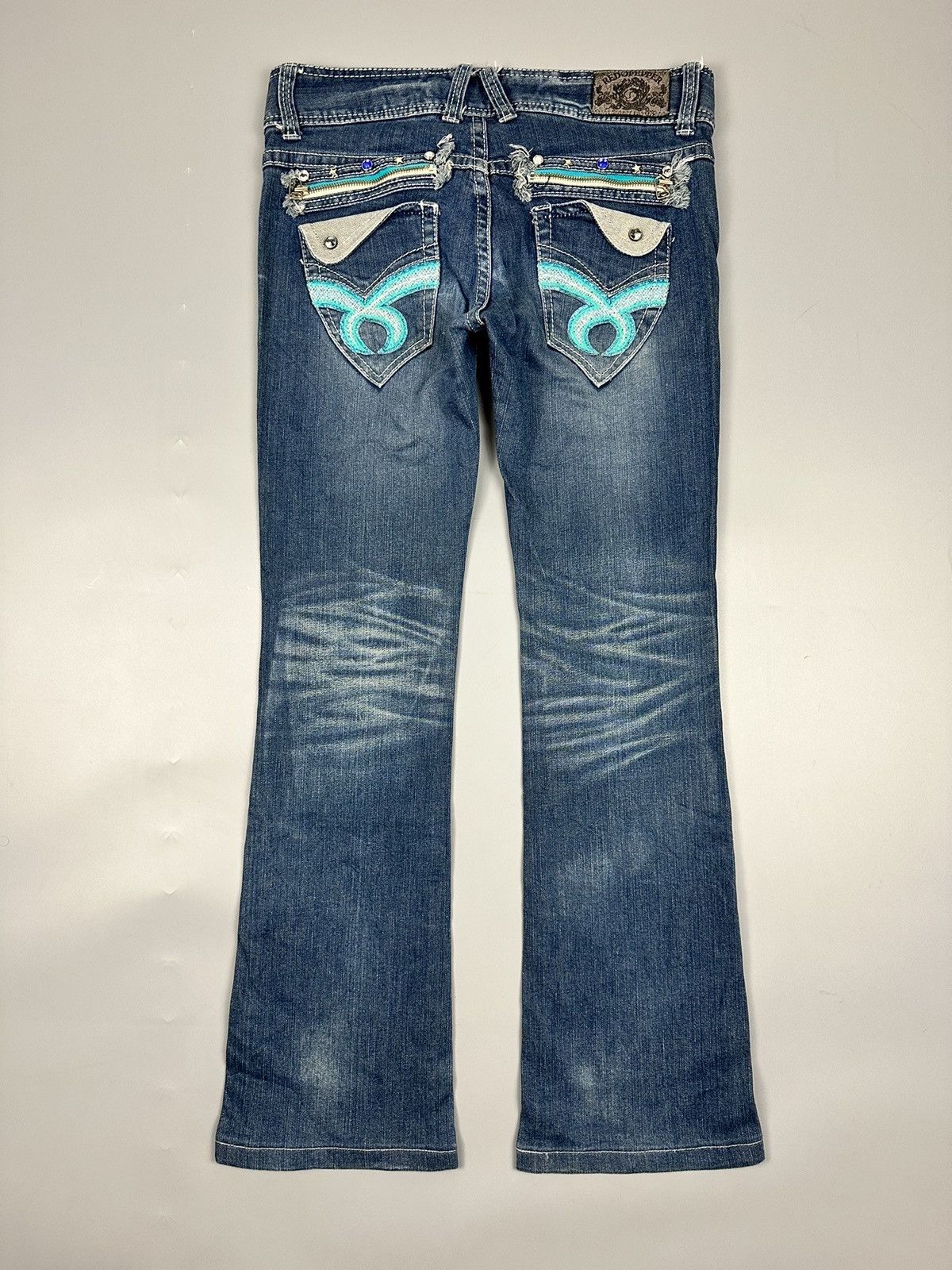 Japanese Brand 🔥Rare🔥Red Pepper Flared Jeans Size US 32 / EU 48 - 2 Thumbnail