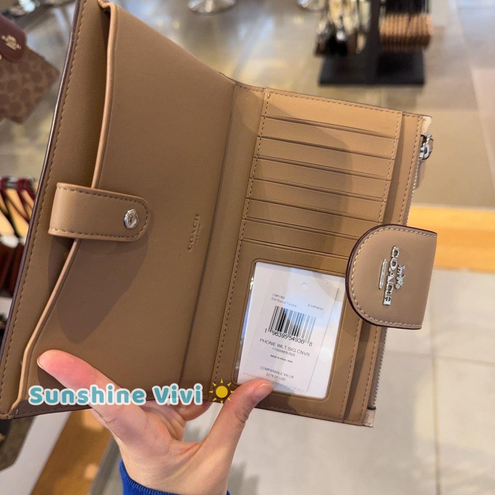 Coach NWT Coach Phone Wallet Signature Canvas CW780 SV/Sand/Taupe Size ONE SIZE - 3 Thumbnail
