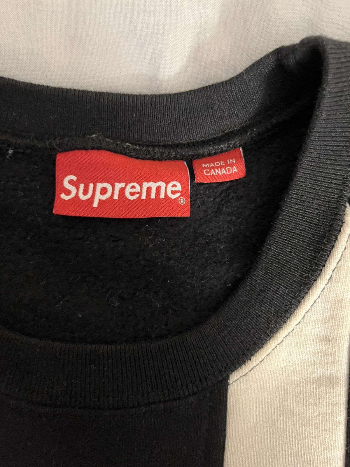 Supreme Supreme vertical logo crewneck black Size US L / EU 52-54 / 3 - 3 Thumbnail