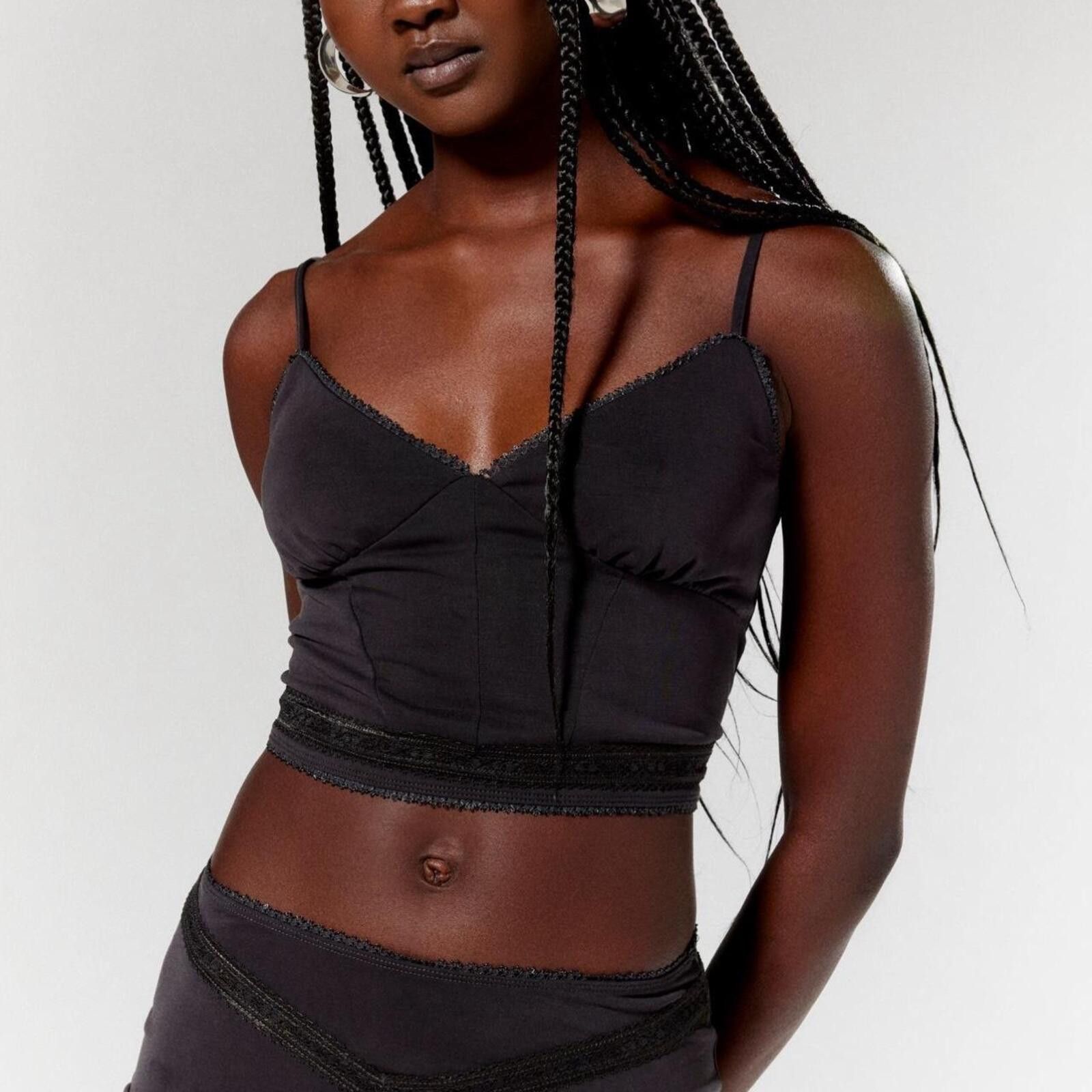 Urban Outfitters Urban outfitters Silence + Noise Belluci Skirt Set Size ONE SIZE - 2 Thumbnail