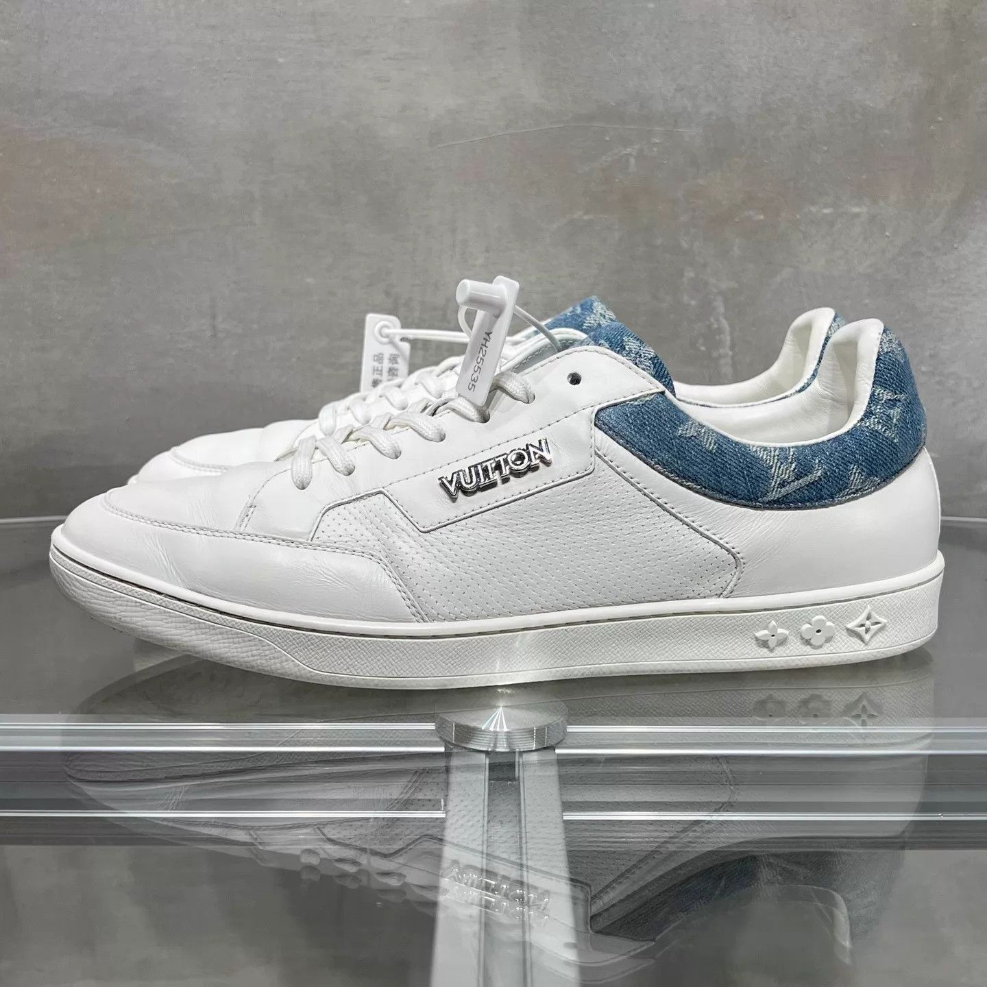 Louis Vuitton LV Monogram Low-Top Casual Sneaker UK8 Size US 9 / EU 42 - 3 Thumbnail