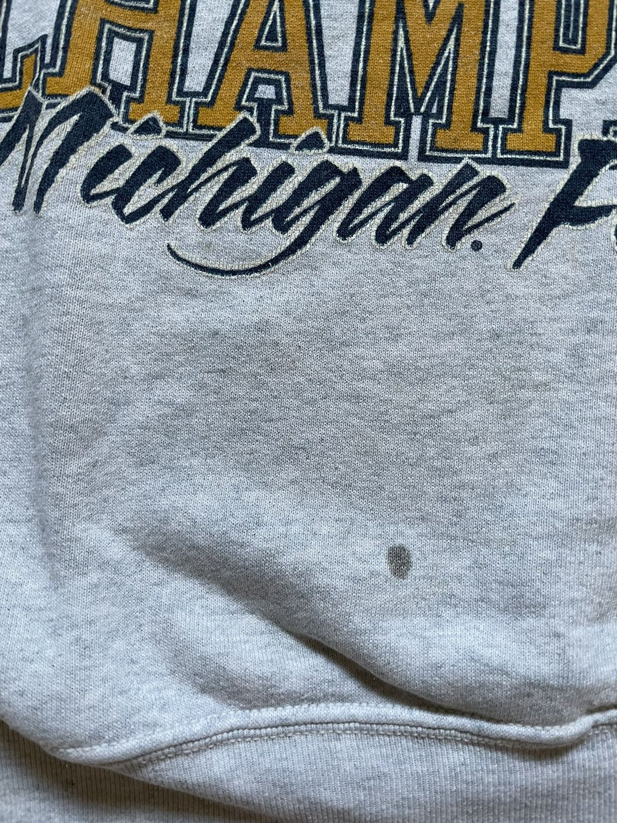 Vintage Vintage Michigan university sweatshirt Size US XL / EU 56 / 4 - 3 Thumbnail