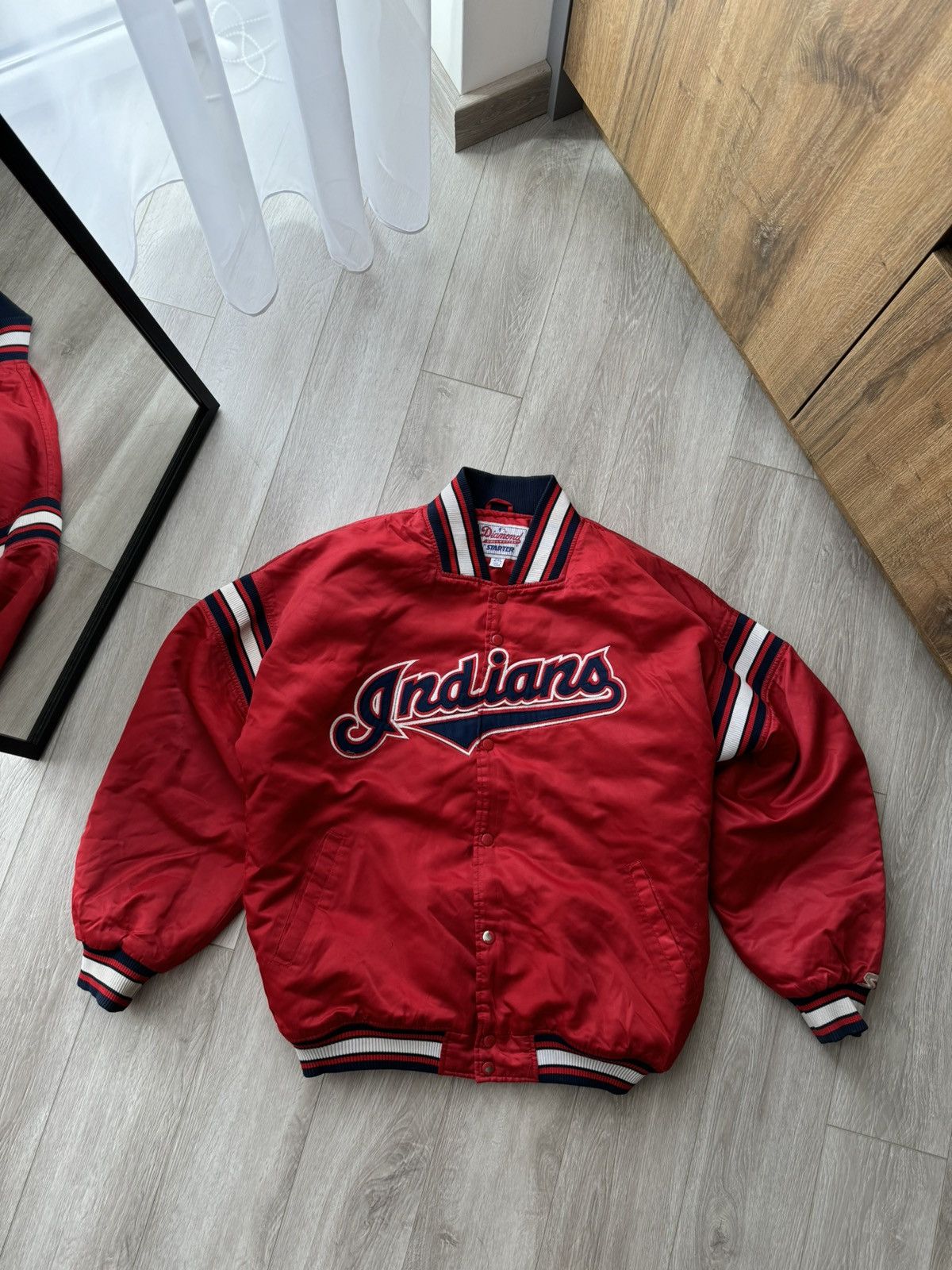 Starter × Vintage Vintage 90s Starter Cleveland Indians Satin Bomber Jacket Size US XXL / EU 58 / 5 - 1 Thumbnail