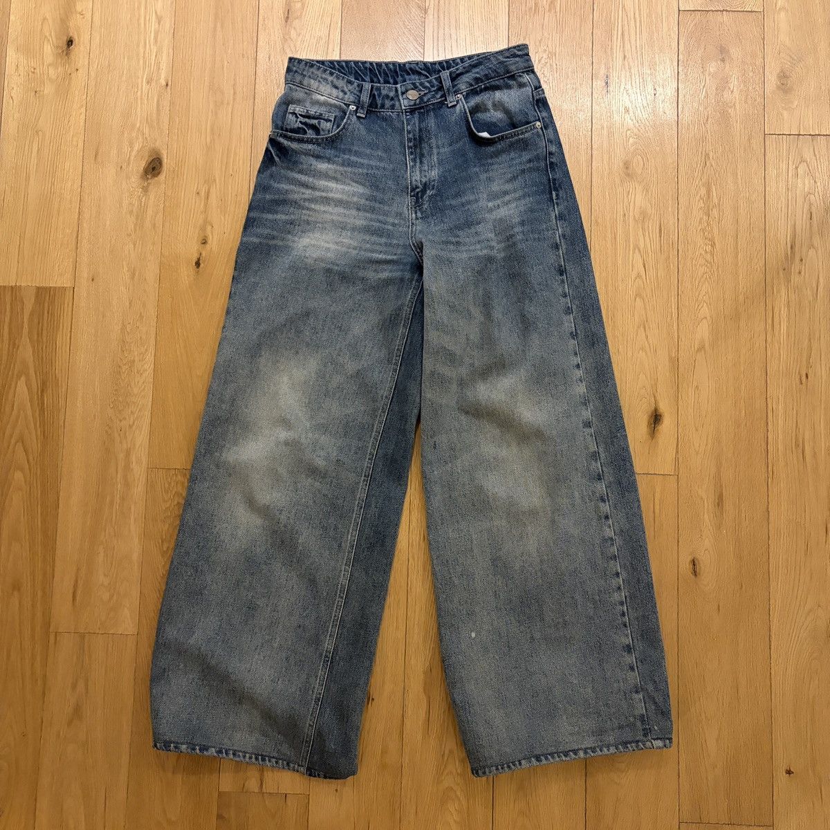 Pearled Ivory Pearled Ivory 1211 Washed Indigo Size US 30 / EU 46 - 2 Thumbnail