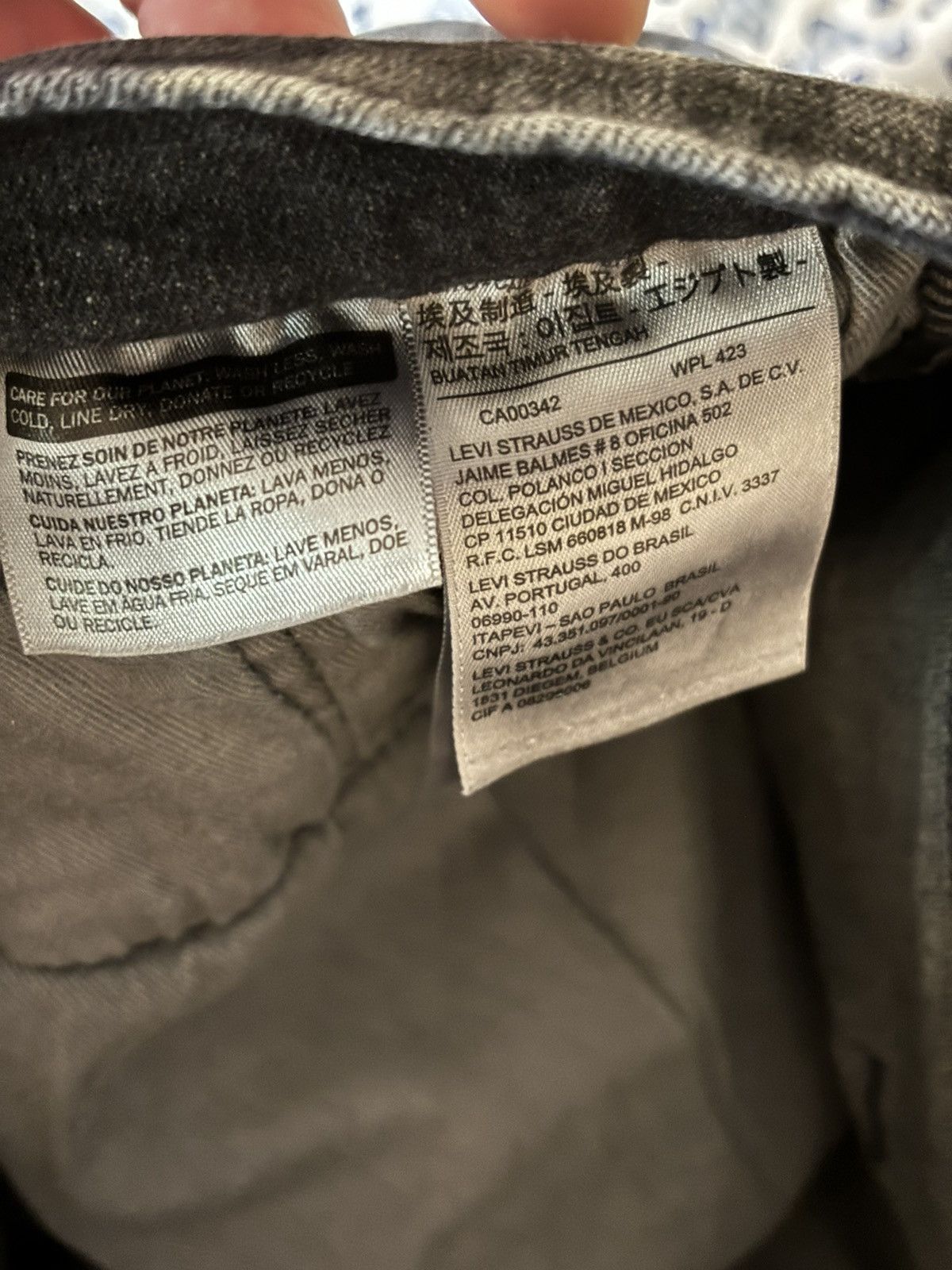Levi's × Levi's Made & Crafted Levi’s 510 28 x 29 black grey plaid worn once Size US 28 / EU 44 - 5 Thumbnail
