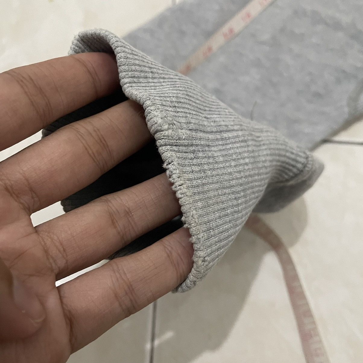 Fred Perry Y2K Fred Perry Basic Grey Crewneck Size US M / EU 48-50 / 2 - 7 Thumbnail