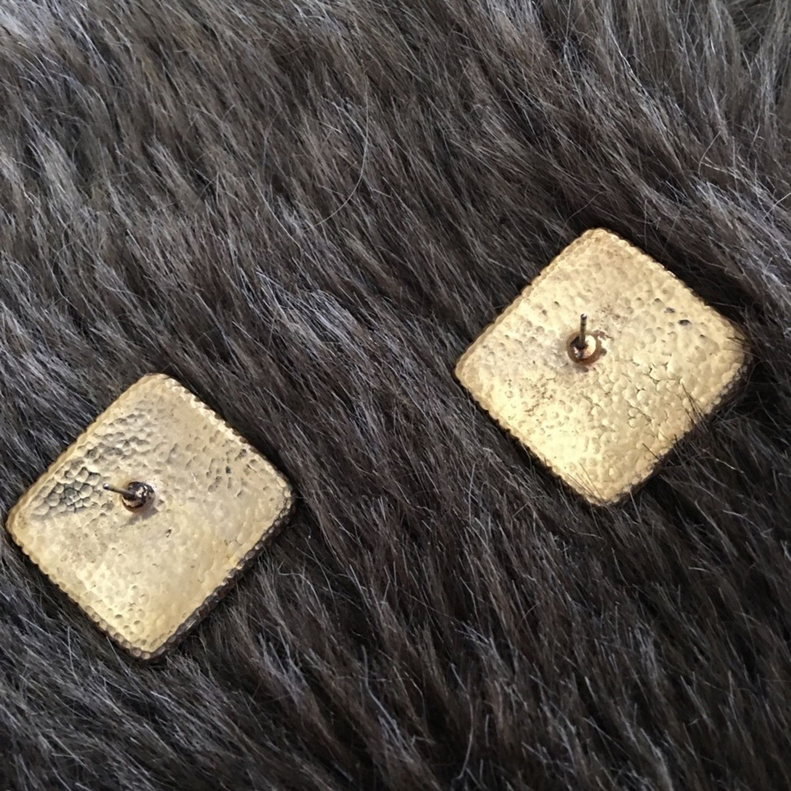Vintage Vintage 70s navy & cream enamel pierced earrings Size ONE SIZE - 4 Thumbnail