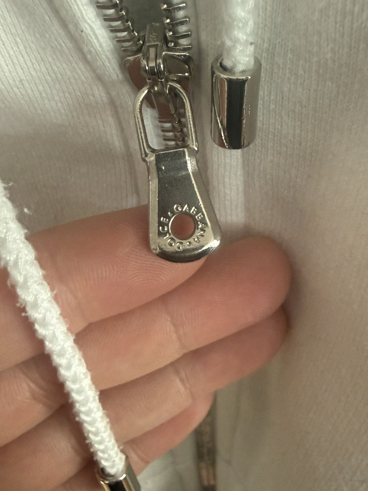 Dolce & Gabbana Vintage 2003 Dolce & Gabbana Full Zip White Hoodie Jacket Size US S / EU 44-46 / 1 - 2 Thumbnail