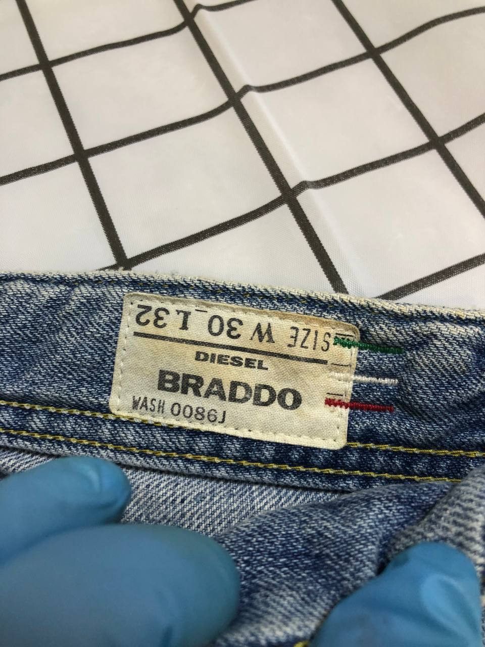 Diesel Diesel Jeans Mens Braddo Denim Straight Distressed Size US 30 / EU 46 - 10 Thumbnail