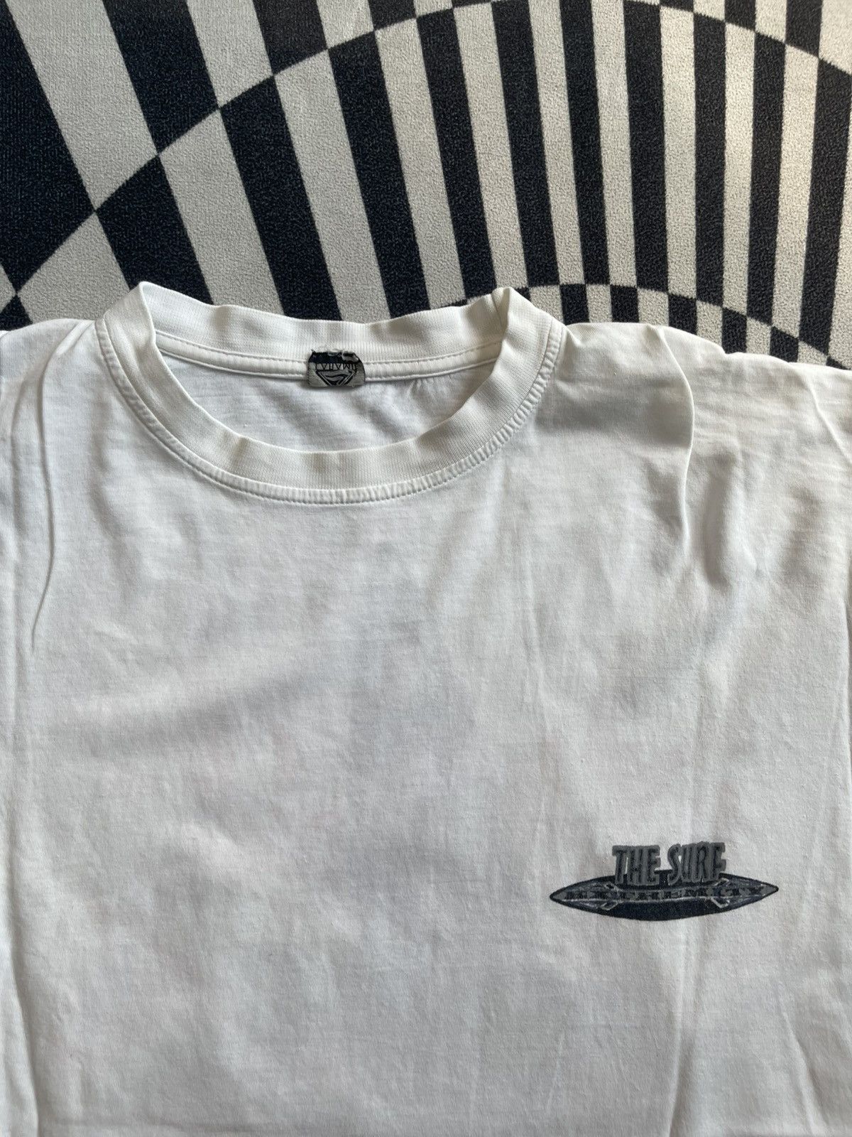 Vintage Vintage Laramie "The Surf Extremity" Graphic T-Shirt 90s/00s Size US XL / EU 56 / 4 - 5 Thumbnail