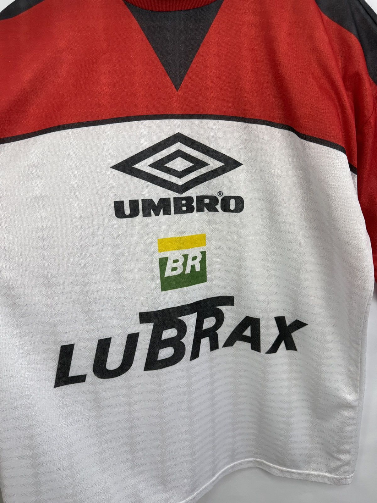 Umbro 🇧🇷 Vintage 90s Umbro C.R. Flamengo Football Training Jersey Size US L / EU 52-54 / 3 - 5 Thumbnail