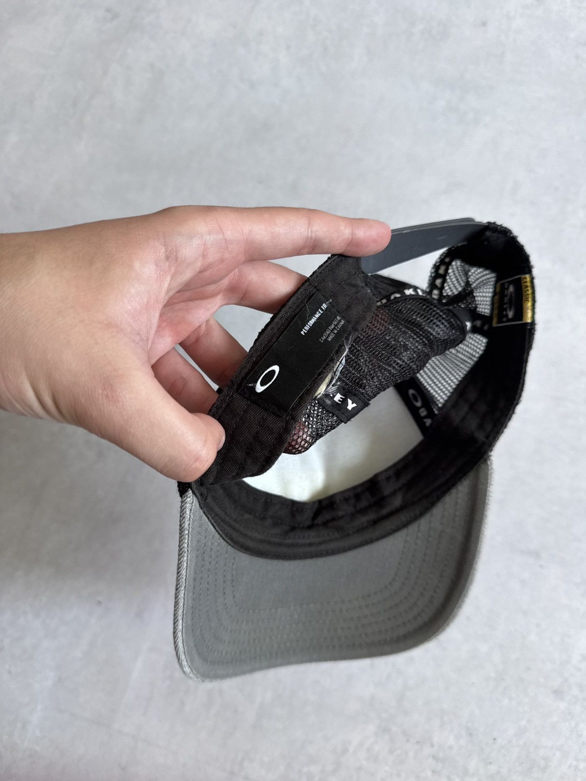 Oakley Oakley Men’s Regular Trucket Cap U.S.A Vibe Size ONE SIZE - 7 Thumbnail