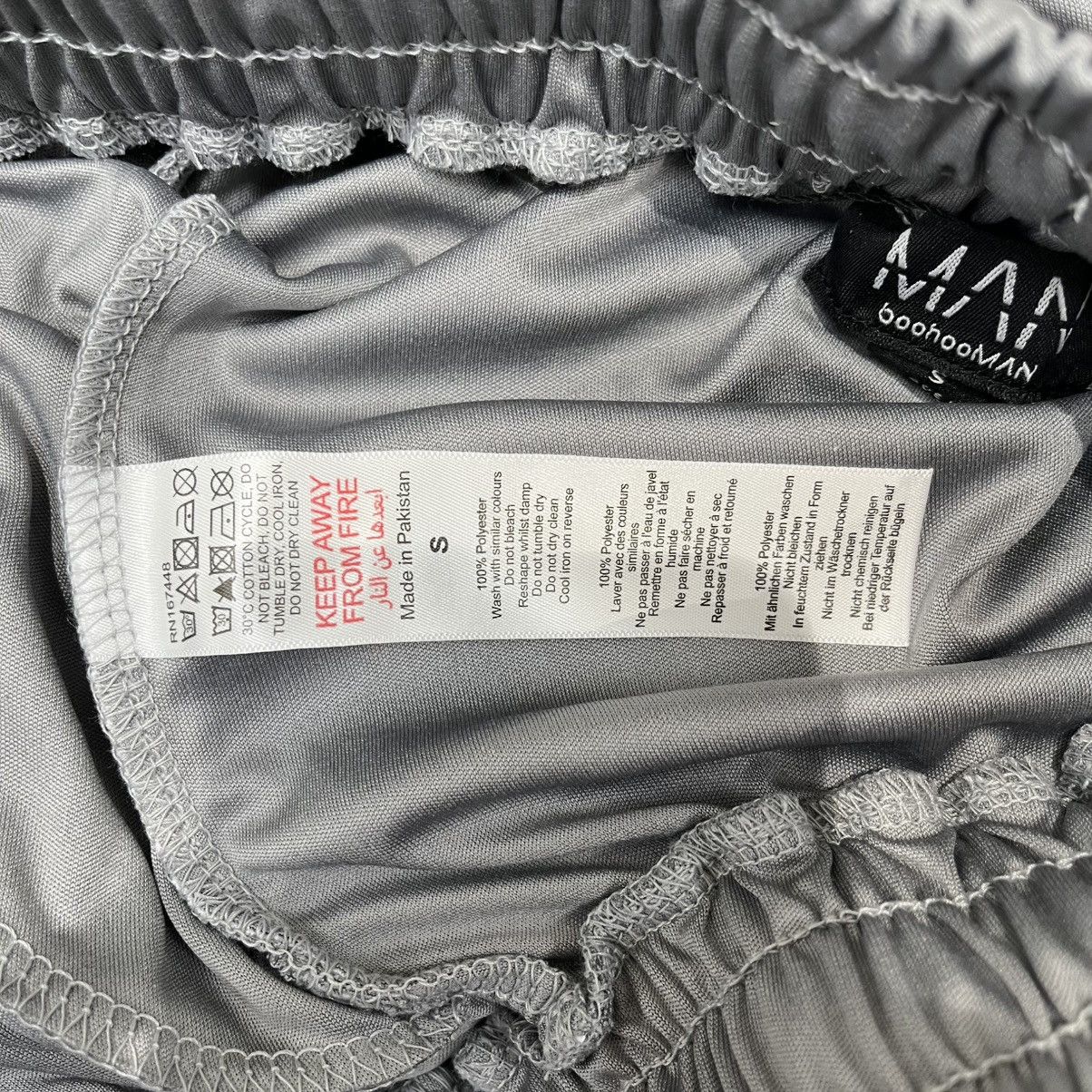 Boohoo Shorts Grey Size US 30 / EU 46 - 5 Thumbnail
