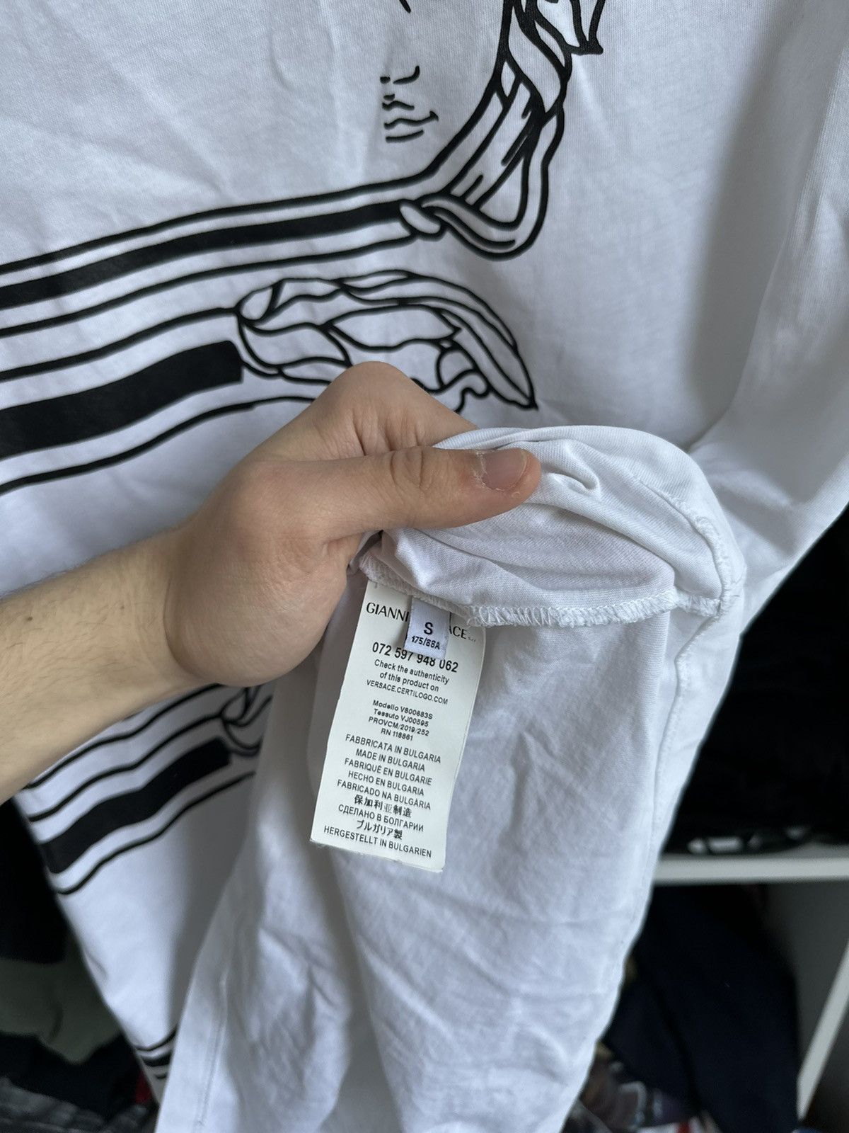 Versace 🔥VINTAGE VERSACE COLLECTION MEDUZA LOGO T-SHIRT🔥 Size US S / EU 44-46 / 1 - 5 Thumbnail