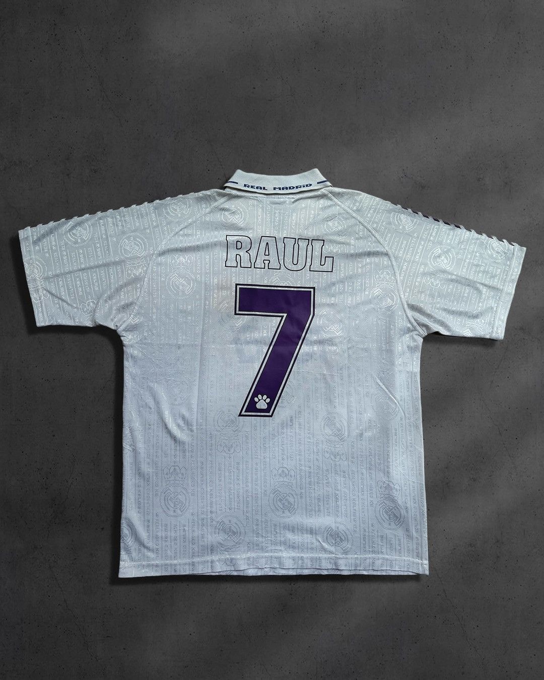 Vintage 1996/97 RAUL #7 Real Madrid Vintage Soccer Jersey Size US L / EU 52-54 / 3 - 2 Thumbnail