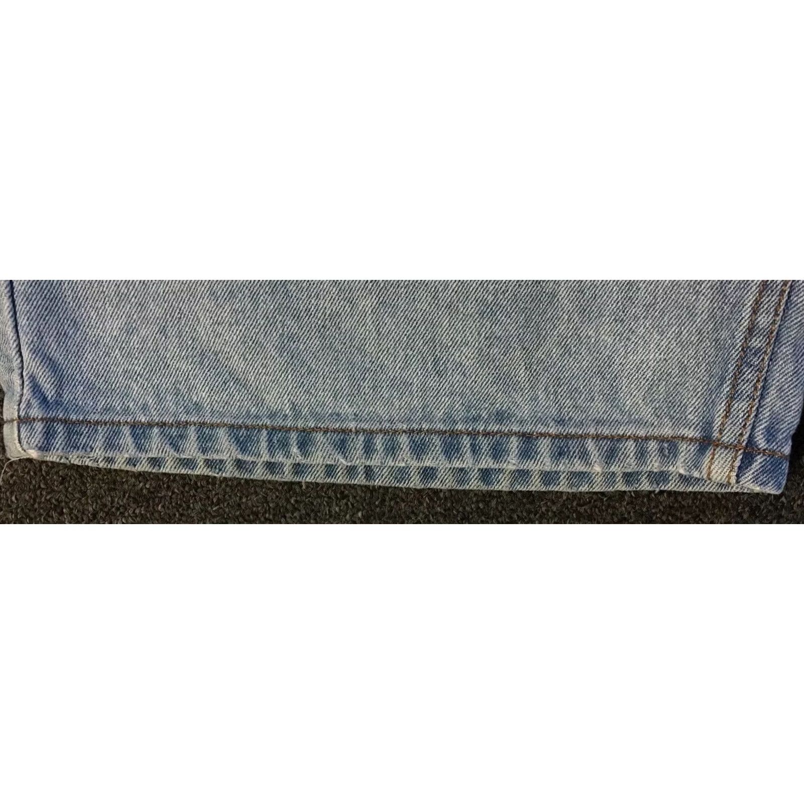 Levi's VINTAGE Levi's 550 Faded Jean Shorts 31 Baggy Relaxed Hip Hop Grunge Skate 90s Y2K Men Blue Denim Shorts Jeans 31 Mens Size US 31 - 7 Thumbnail