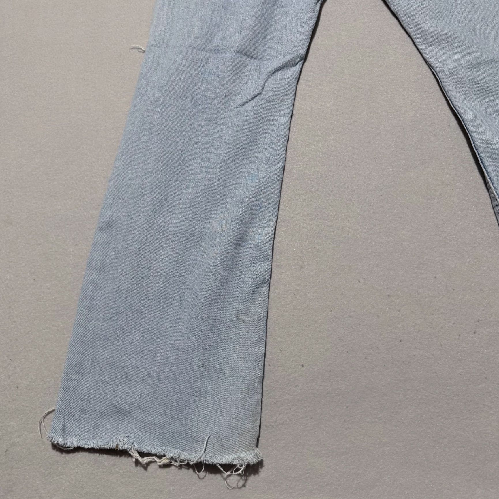 Levi's Levi’s Jeans Women Blue Distressed Bootcut 30x32 Denim Y2K Vintage? No - 30x32 Size 30" / US 8 / IT 44 - 7 Thumbnail