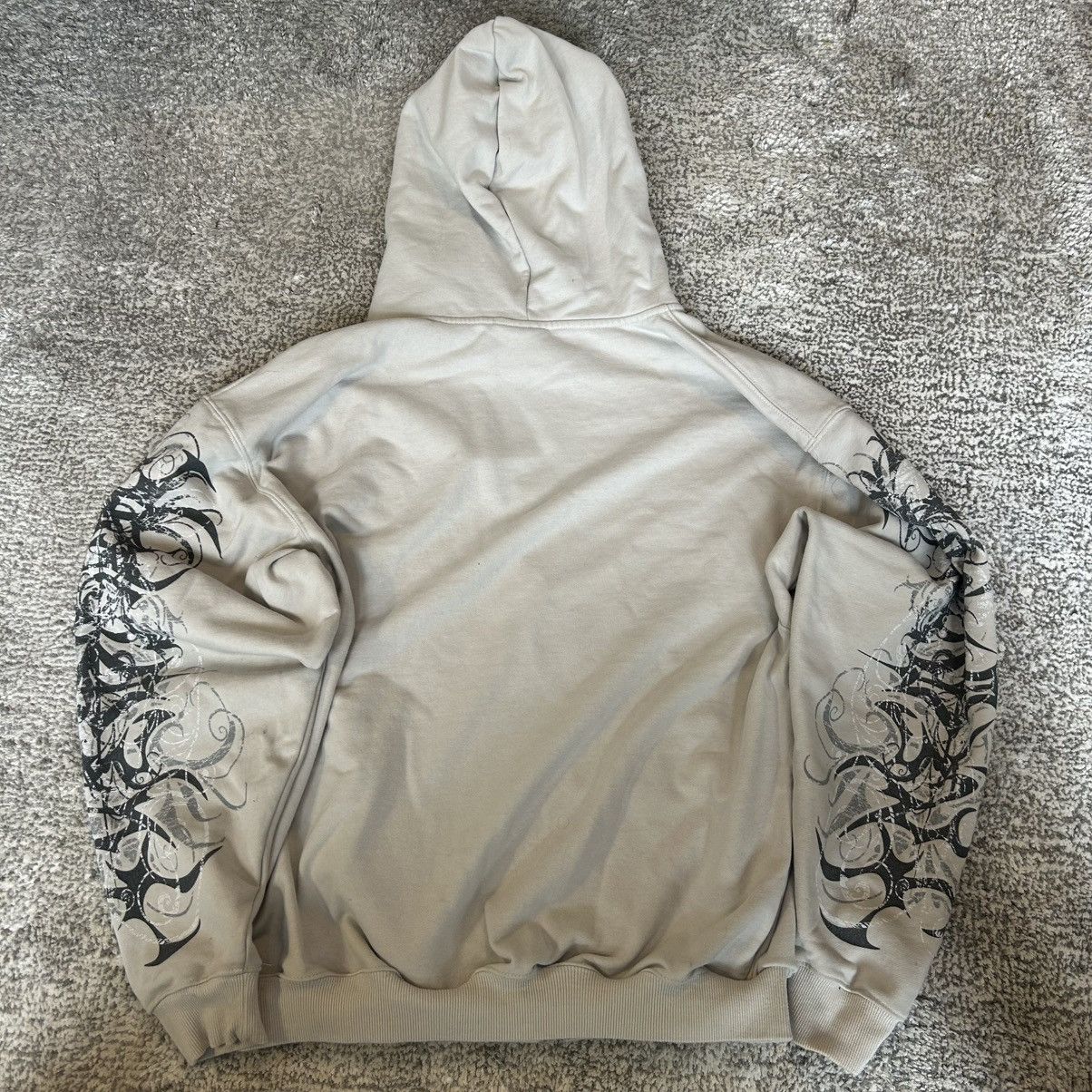 Insomnia Visuals 💤Insomnia Visuals👁️Hoodie with Graphic Design and Cross Gems Size US L / EU 52-54 / 3 - 2 Thumbnail