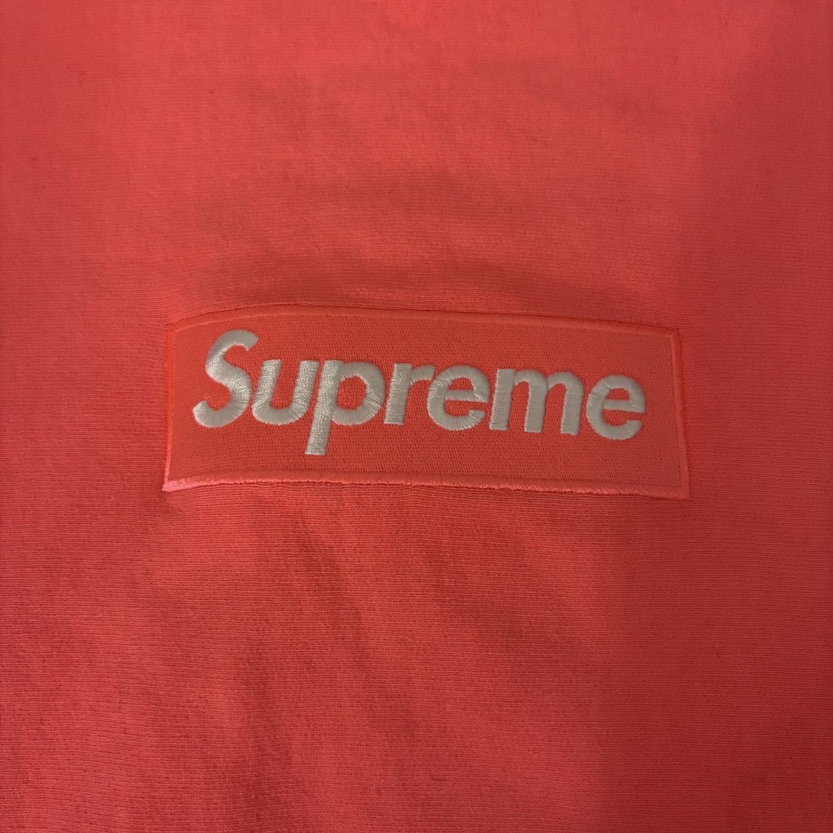 Supreme Supreme Box Logo Crewneck Fluorescent Pink Size US XL / EU 56 / 4 - 3 Thumbnail