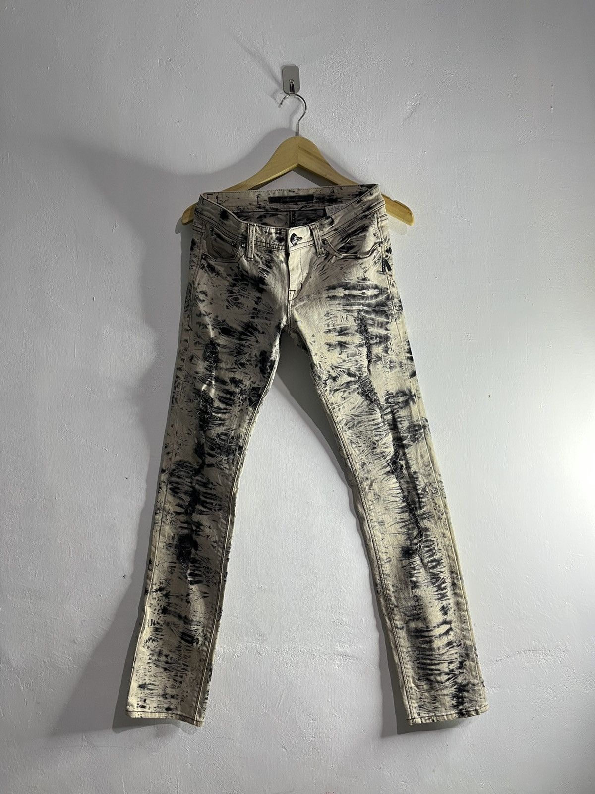 Le Grande Bleu (L.G.B.) 2000s Buckaroo studed distressed skinny crazy jeans Size US 28 / EU 44 - 1 Thumbnail
