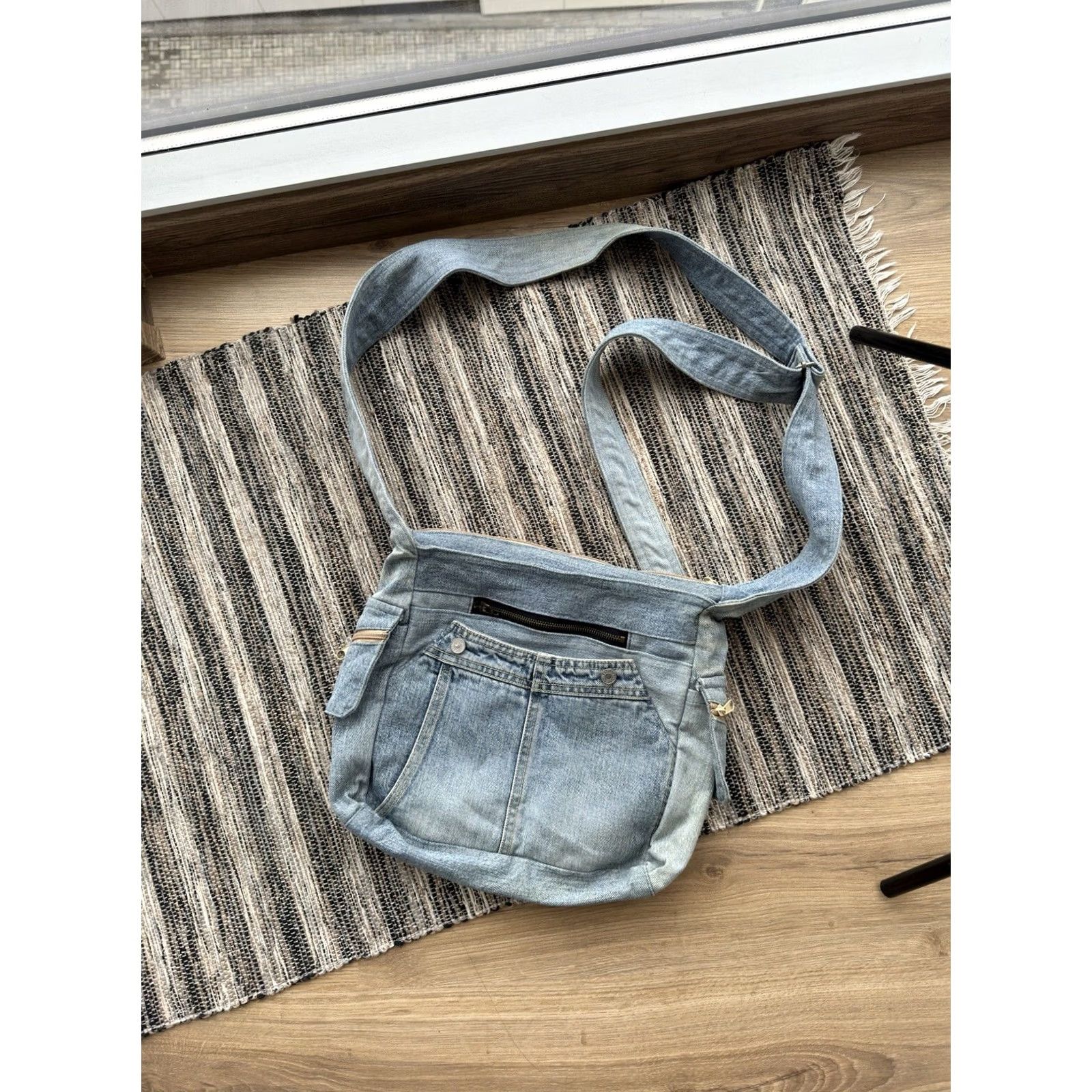Levi's Levis Vintage Denim Shoulder Bag 90s Y2K Handmade Unisex Adults Medium Blue Size US 31 - 2 Thumbnail