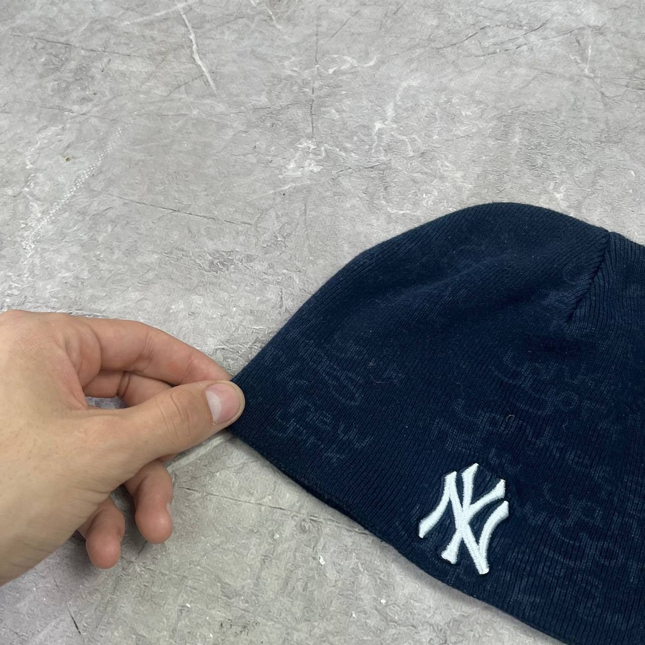 New Era Vintage 90s New York Yankes MLB Monogram Winter Hat Size ONE SIZE - 6 Thumbnail