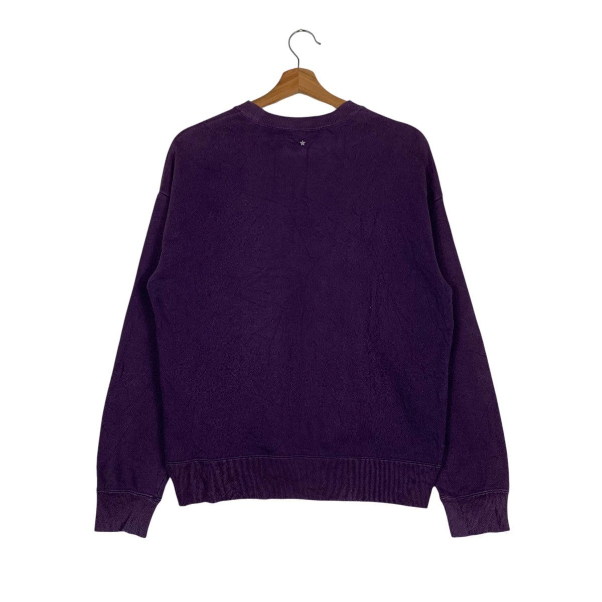 Converse CONVERSE TOKYO Center Logo Purple Sweatshirt #1469-C66 Size US M / EU 48-50 / 2 - 7 Thumbnail