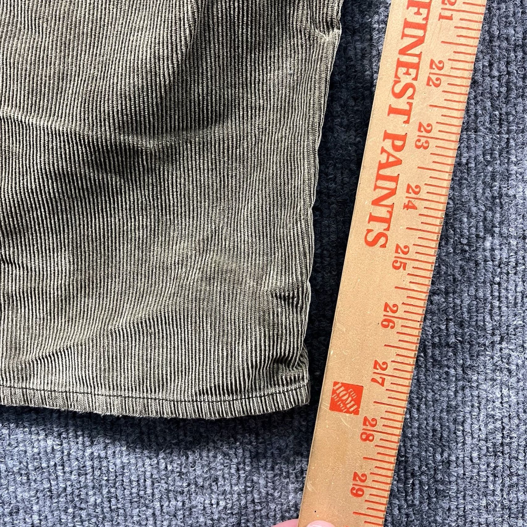 Gap VTG Gap Worker Jean Corduroy Pants Men 30x28 Wide-Leg Relaxed 1969 Hoodie? Wait hat. Size US 30 / EU 46 - 4 Thumbnail