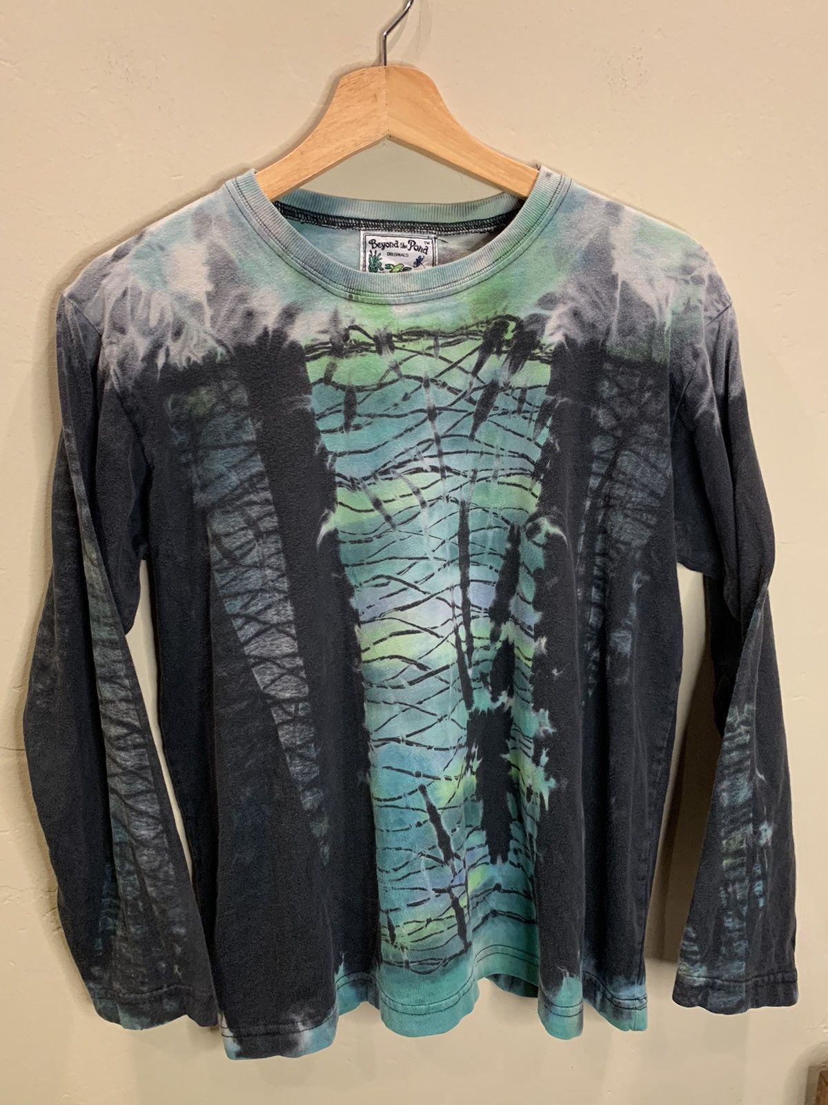 Image of Art Vintage Beyond The Pond Usa-Made Tie-Dye Long sleeve Shirt in Tie/Dye, Men's (Size Small)