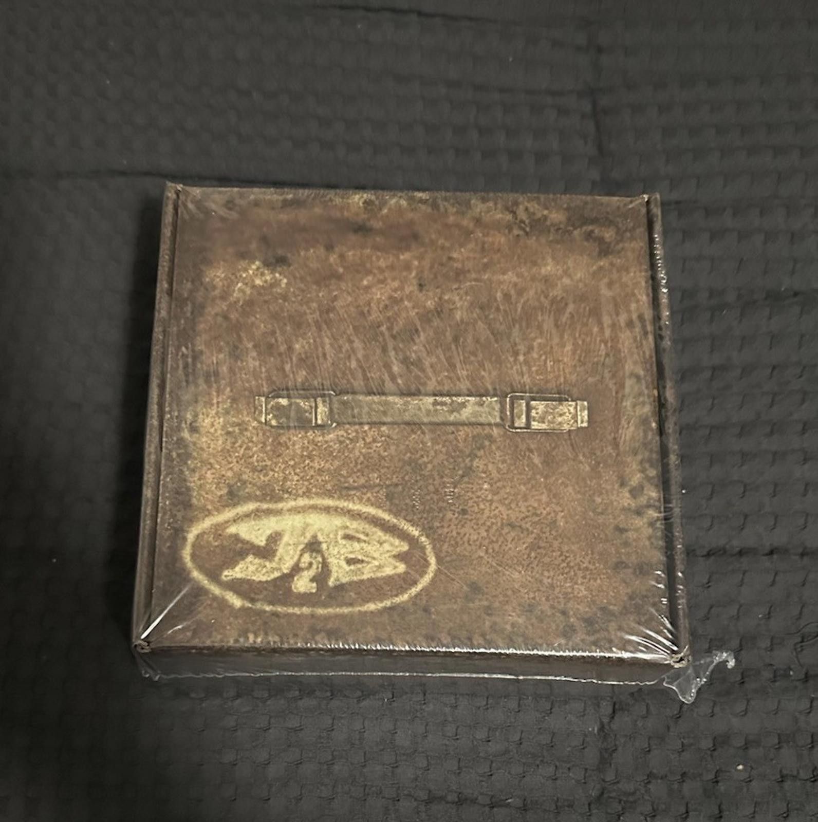 Travis Scott TRAVIS SCOTT CACTUS JACK Jackboys 2 T-Shirt + CD Box Set XL Size US XL / EU 56 / 4 - 4 Thumbnail