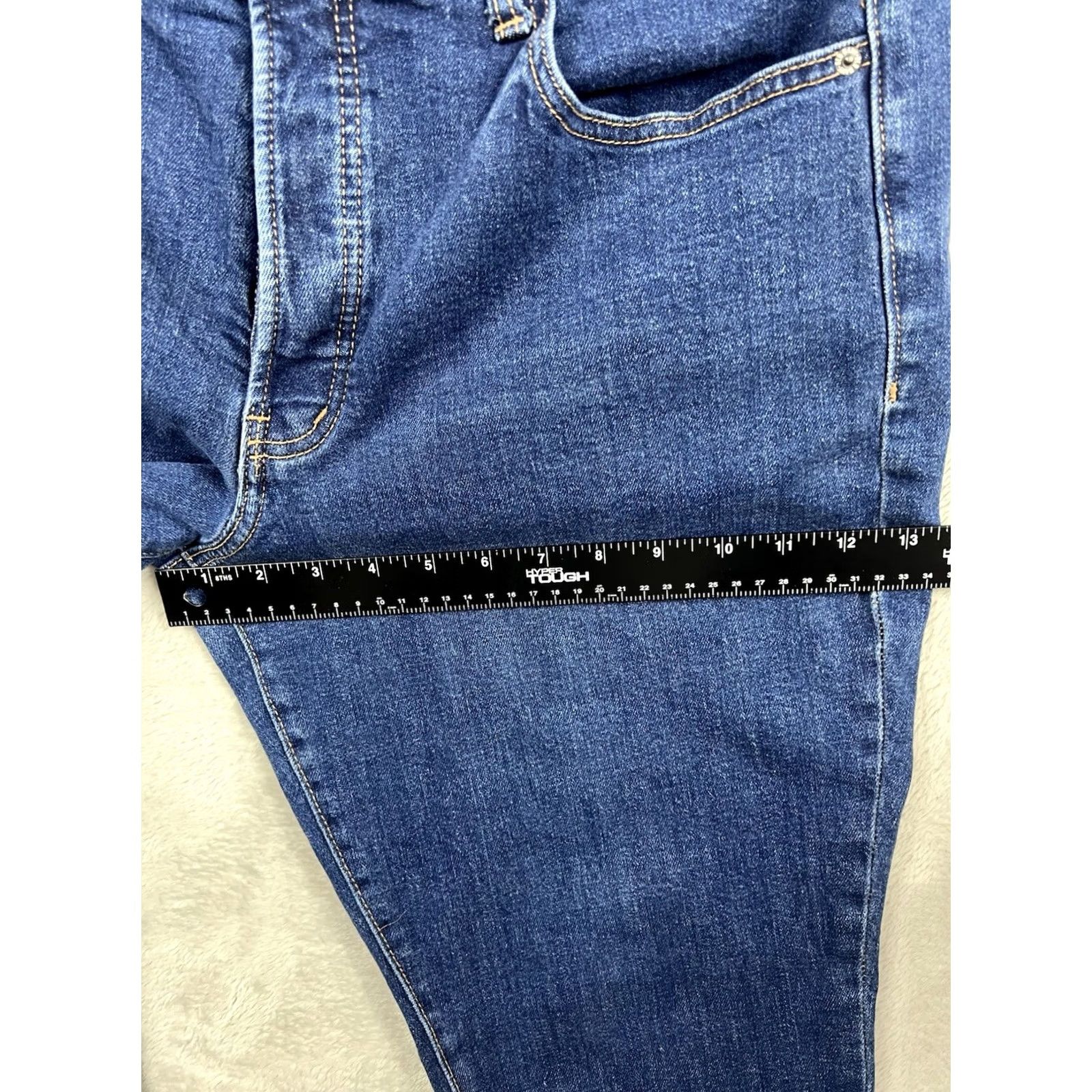 Old Navy Old Navy Womens Slim Jeans Straight Hi-Rise Med Denim 16P Blue Petite Slim Pockets 25in Inseam Womens Jeans Size 38" / US 16 / IT 52 - 3 Thumbnail