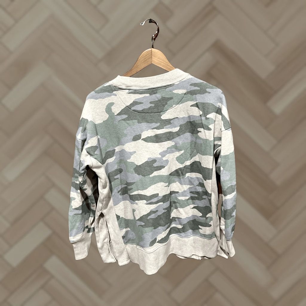 Vintage Aerie Womens Sweatshirt Pullover Long Sleeve Camouflage Green Size S Pullover Sweatshirt Womens Small Green Camouflage Pullover Size S / US 4 / IT 40 - 1 Thumbnail