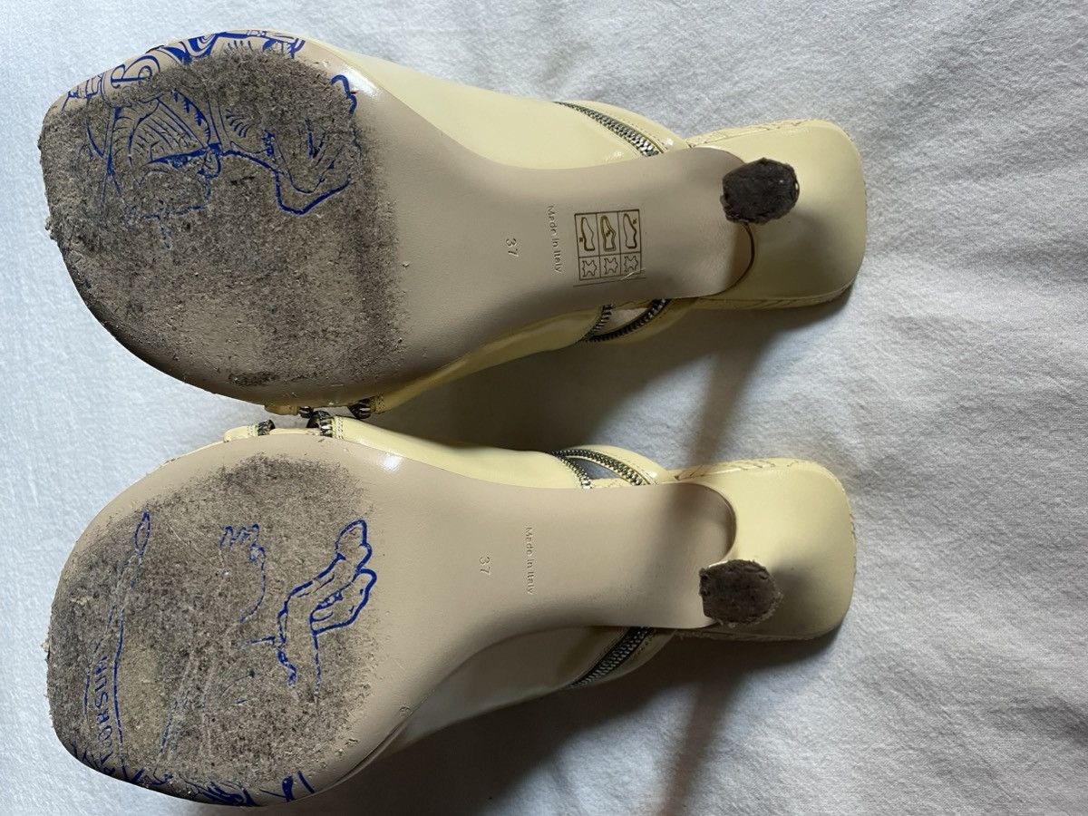 Burberry Burberry High Heel Shoes Size US 7 / IT 37 - 6 Thumbnail