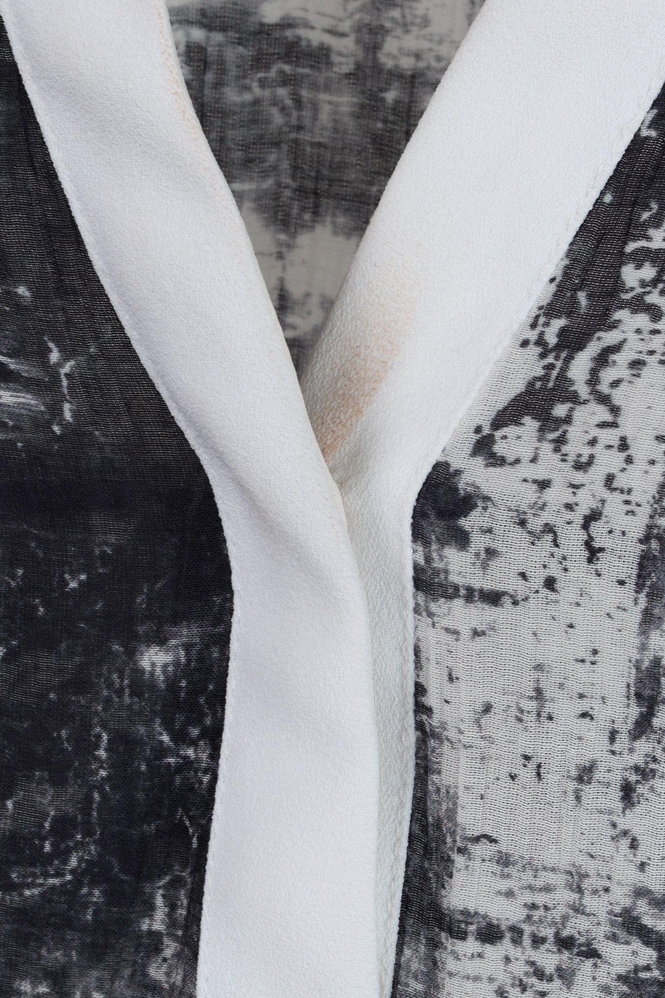 Helmut Lang Helmut Lang Abstract Crepe Cropped Dolman-Sleeve Blouse Size S / US 4 / IT 40 - 7 Thumbnail