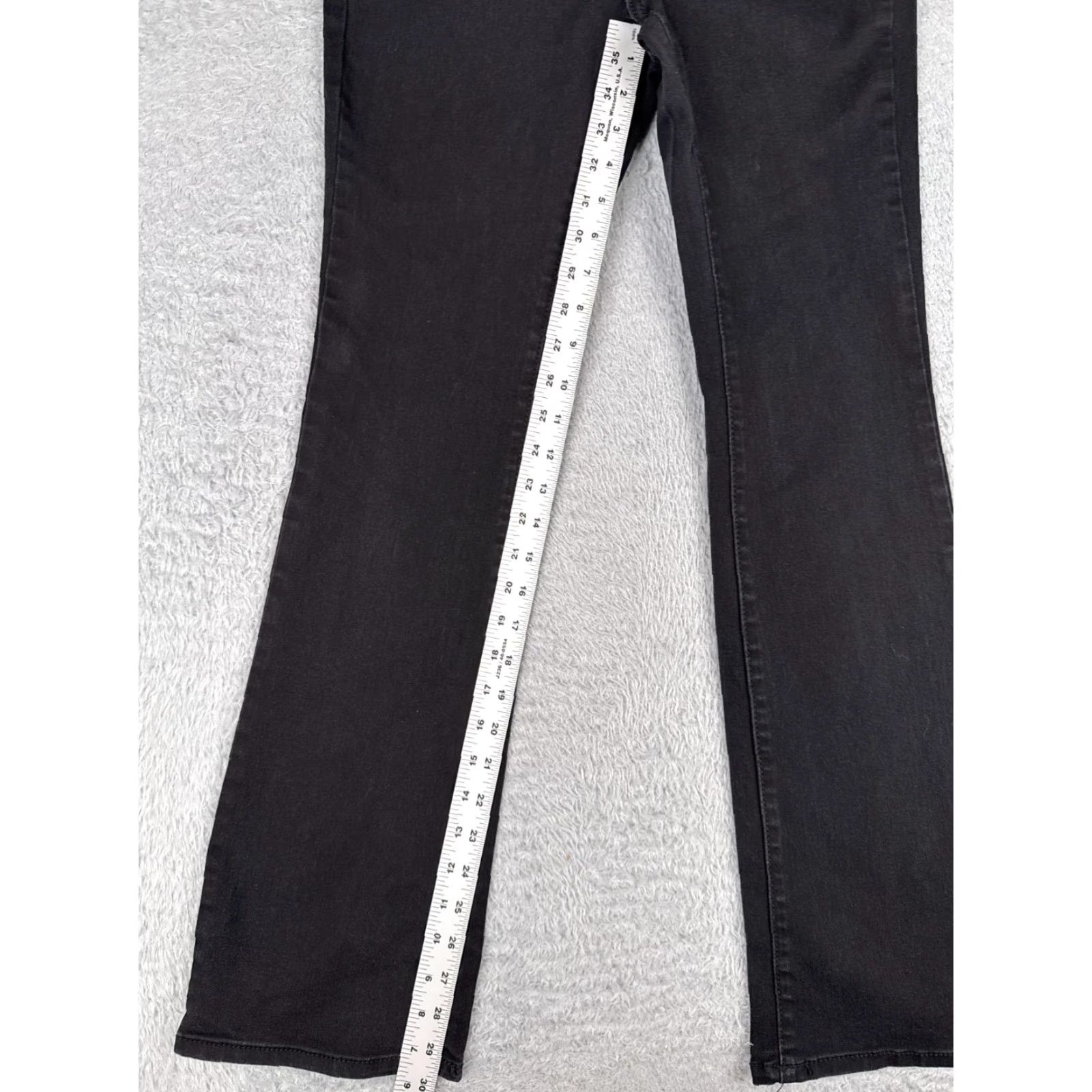 Vintage No Boundaries Jeans Women 6 Black Denim Flared Mid Rise Cotton Blend 28x30 - Vintage? No. Size 28" / US 6 / IT 42 - 7 Thumbnail
