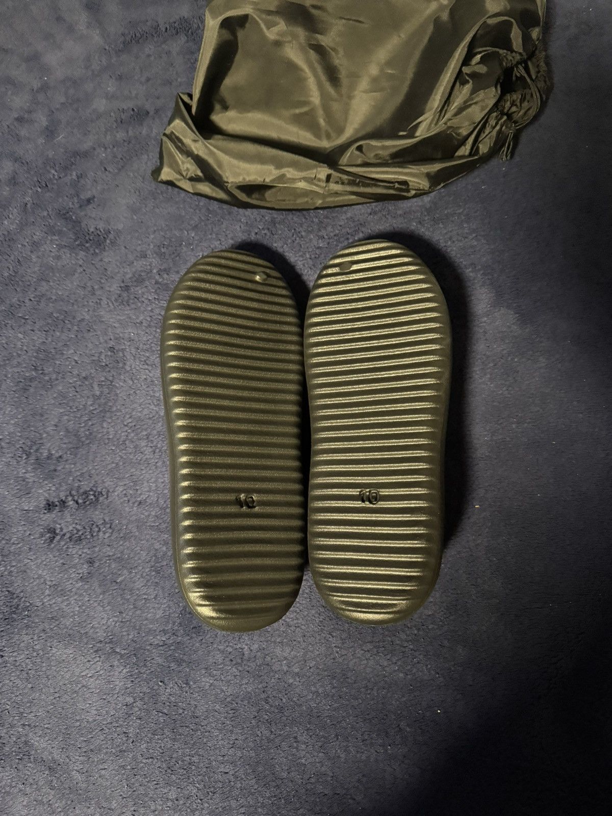 Yeezy YZY SLPRS Size US 10 / EU 43 - 3 Thumbnail