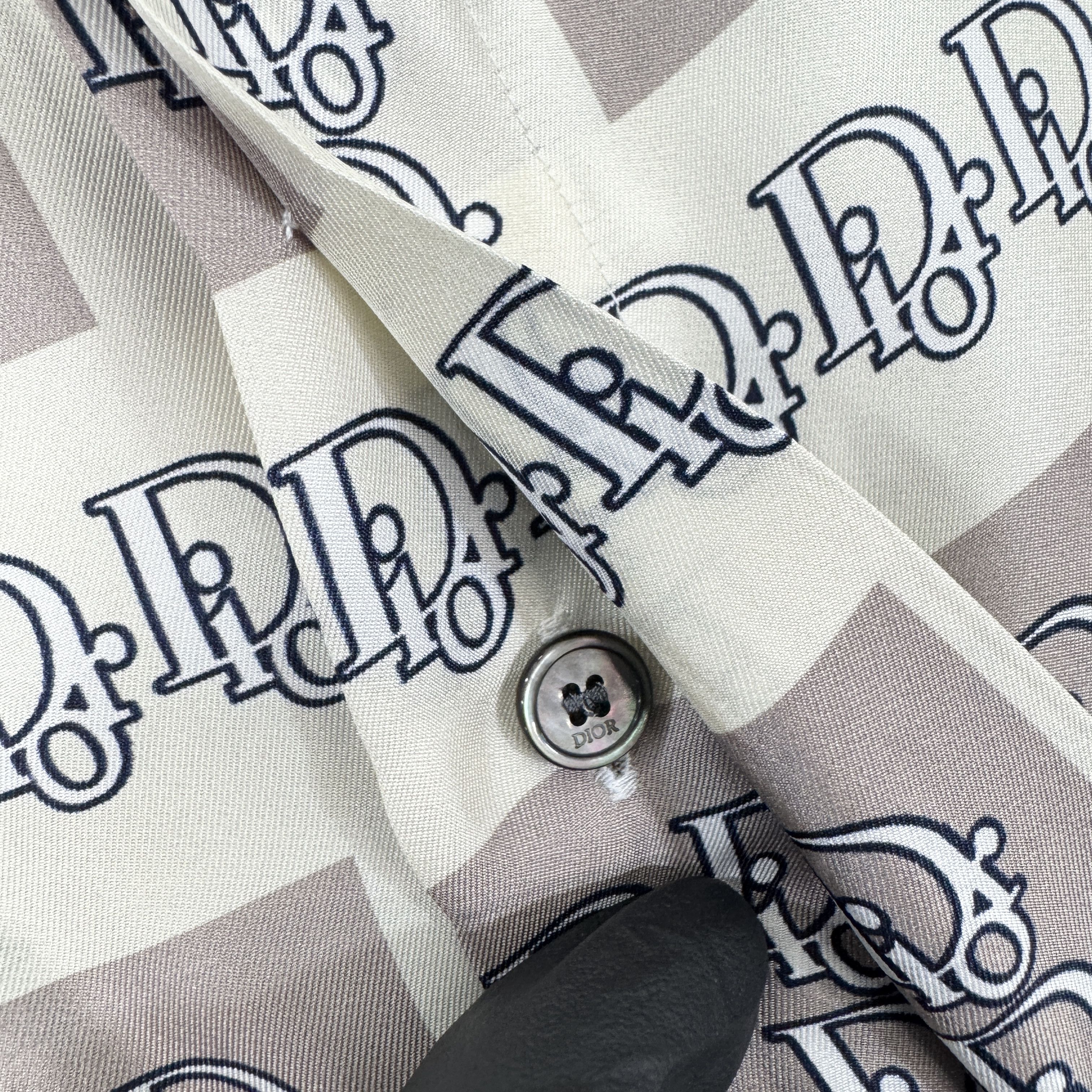 Dior Dior Oblique Pixel Short Sleeve Shirt In Beige RRP £1350 Size US M / EU 48-50 / 2 - 5 Thumbnail