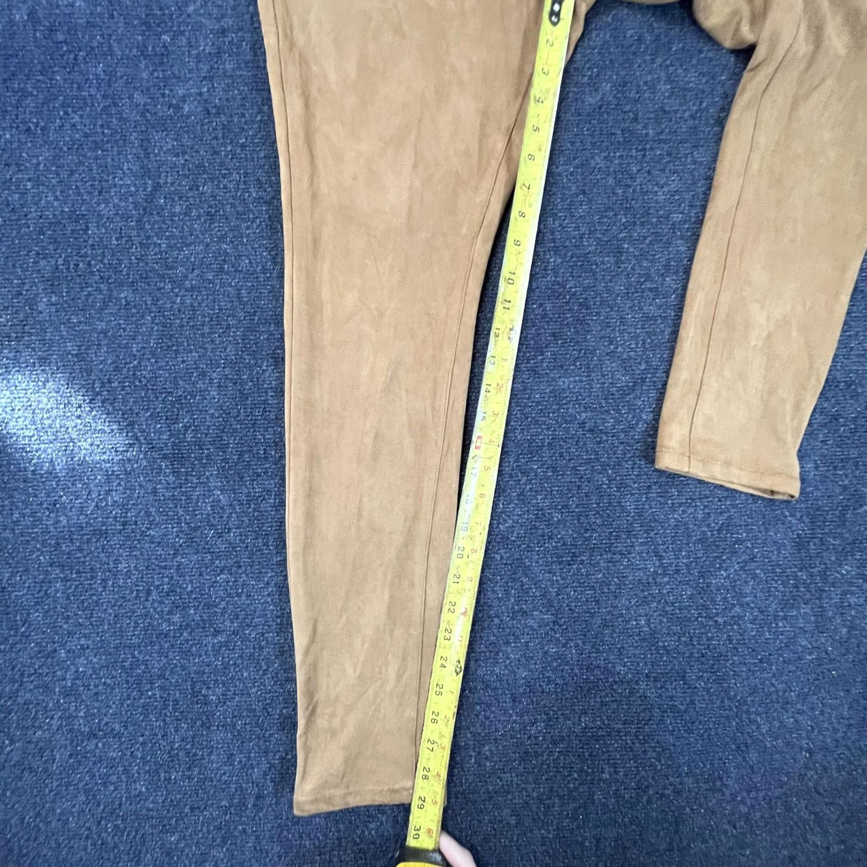 Vintage VINTAGE? No. Altar'd State Pants Women's Large Brown Faux Suede Stretch Leggings Pull On Casual Size 36" / US 14 / IT 50 - 5 Thumbnail