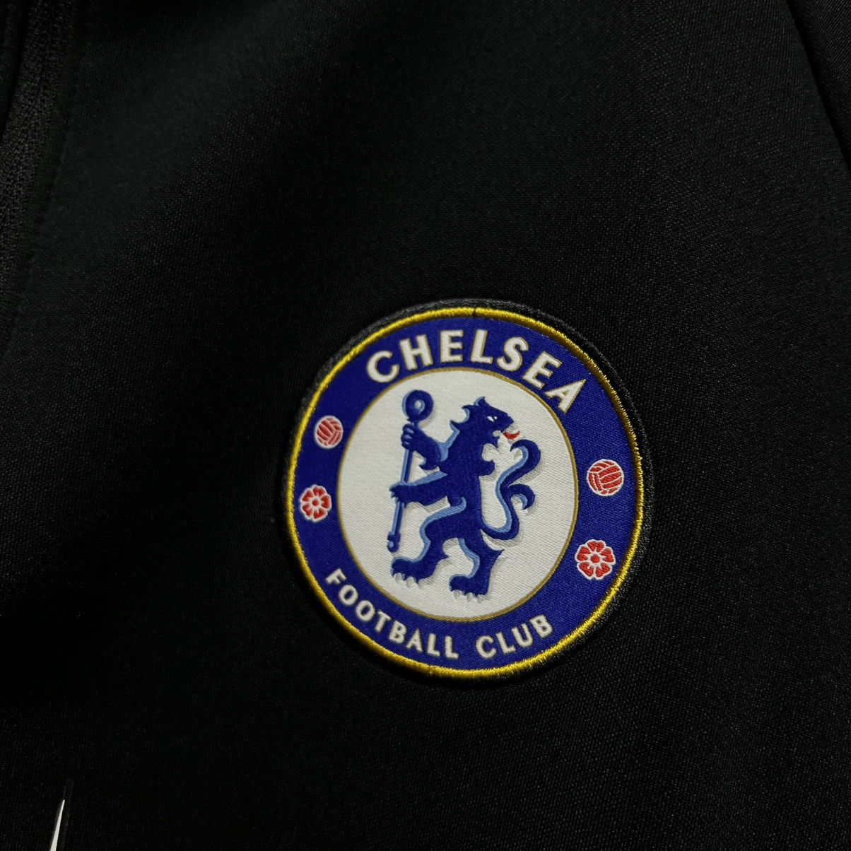 Nike Nike CHELSEA 2017 2018 TRAINING FOOTBALL SOCCER Top Jacket Size US M / EU 48-50 / 2 - 7 Thumbnail