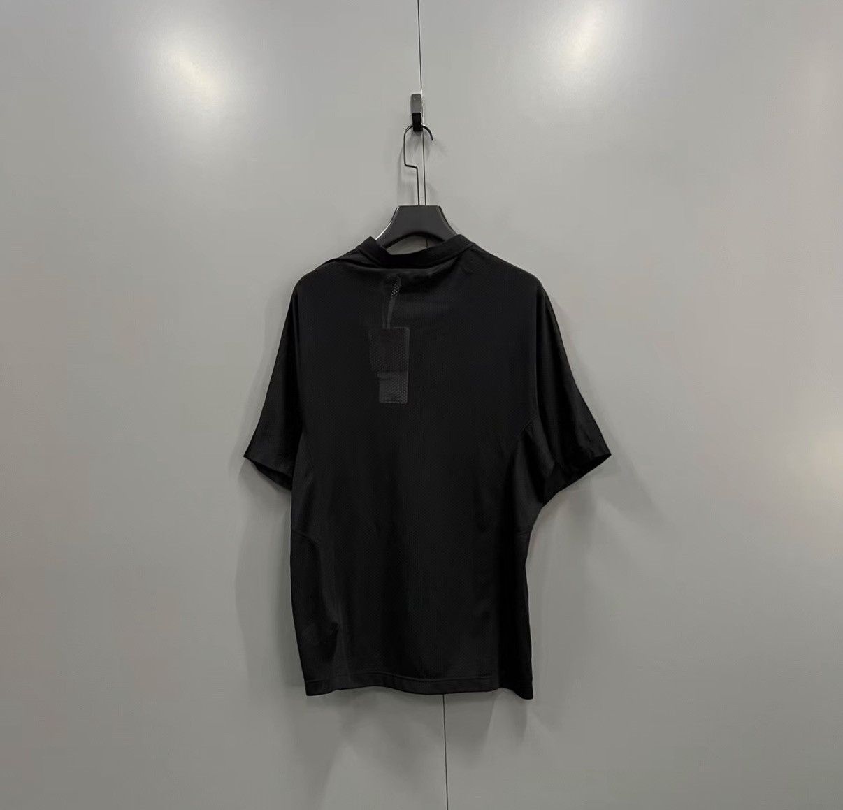 Burberry Burberry Eye Logo Print Mesh Short Sleeve T-shirt J41 Size US XS / EU 42 / 0 - 2 Thumbnail