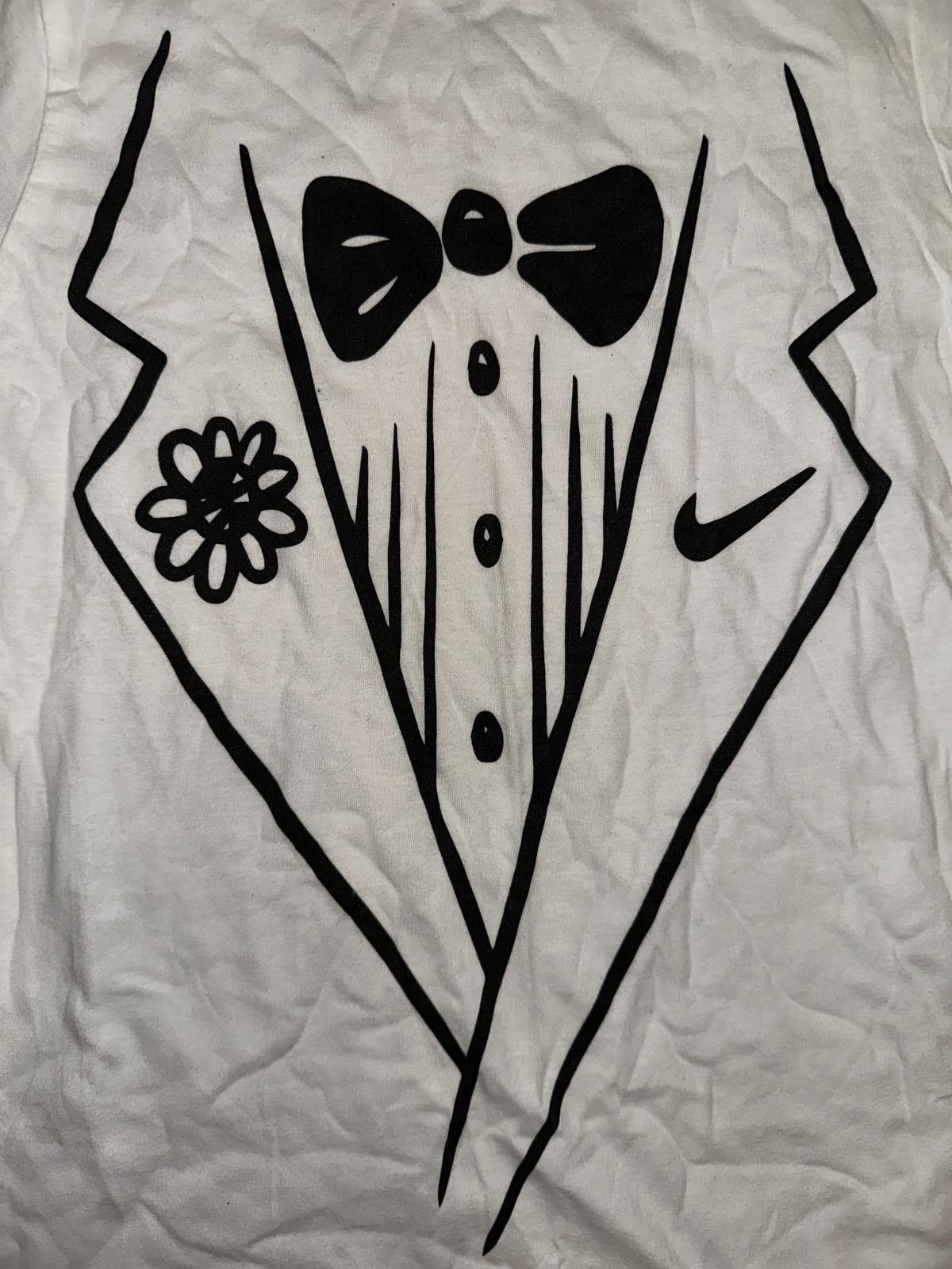 Nike Nike Big Kid’s (Boy’s) Printed Tuxedo Shirt Size US XXS / EU 40 - 2 Thumbnail