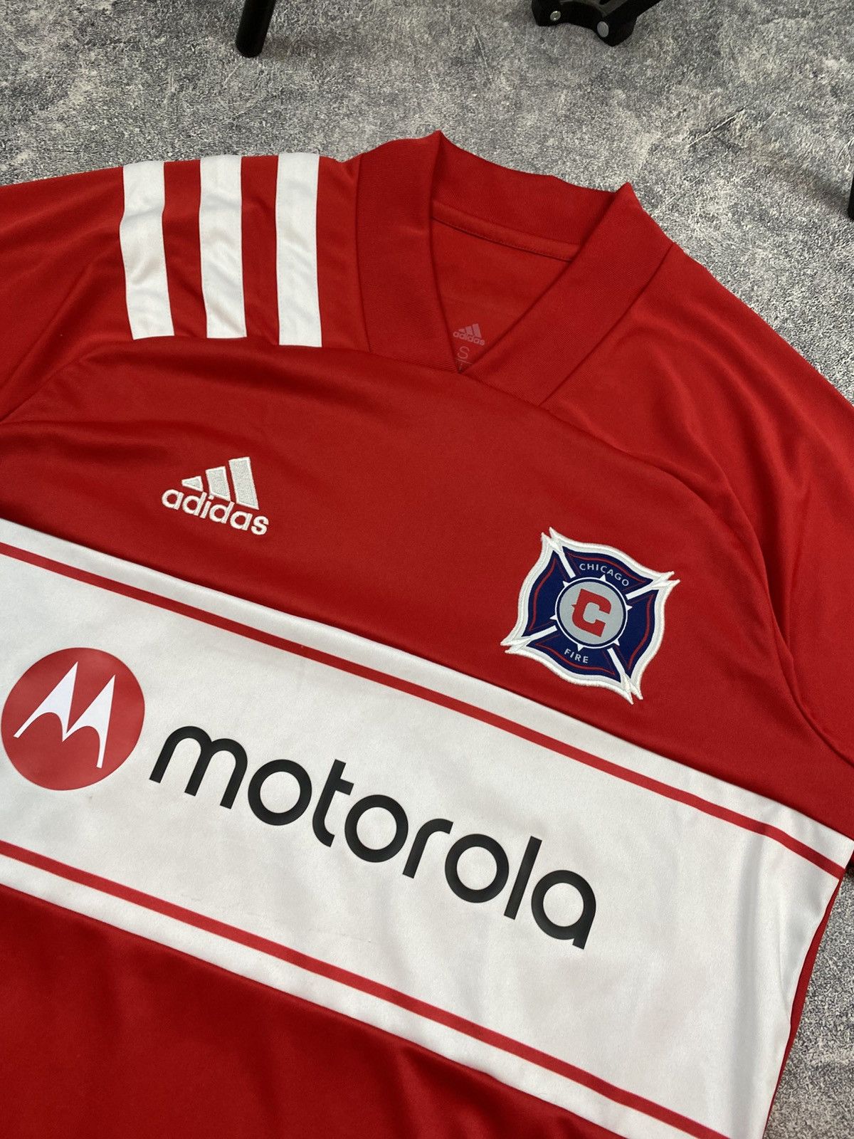 Adidas Adidas Chicago Fire 2019 jersey Size US S / EU 44-46 / 1 - 6 Thumbnail
