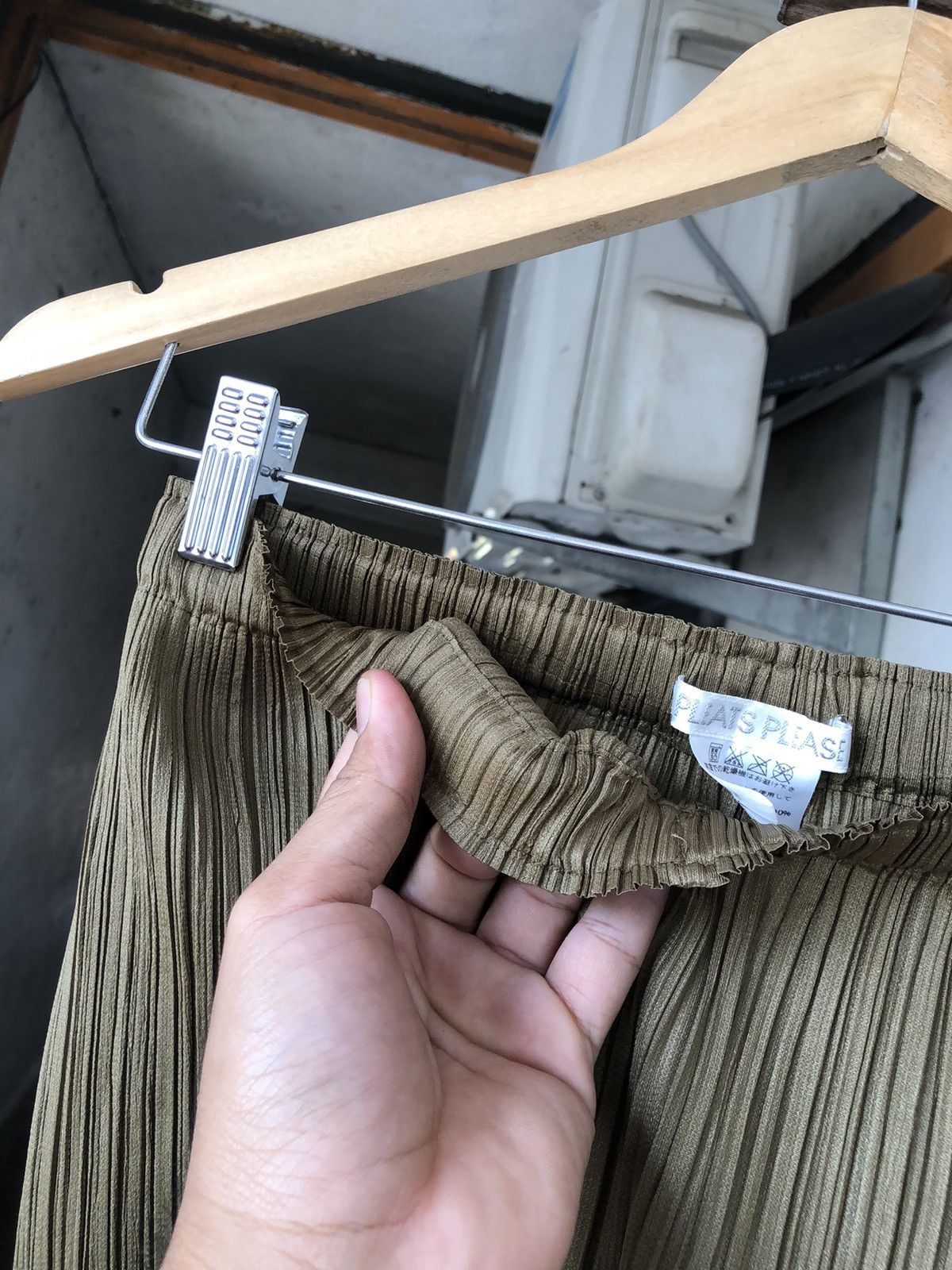 Pleats Please Issey Miyake Pleats Pleas Issey Miyake Pants Size 28" / US 6 / IT 42 - 10 Thumbnail