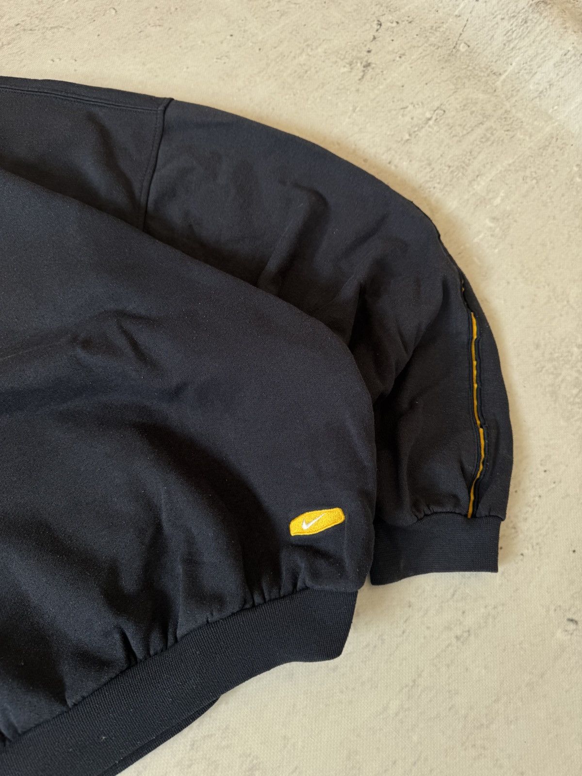 Nike × Vintage NIKE VINTAGE CENTER LOGO OVERSIZE BAGGY FIT SWEATSHIRT Size US XL / EU 56 / 4 - 3 Thumbnail