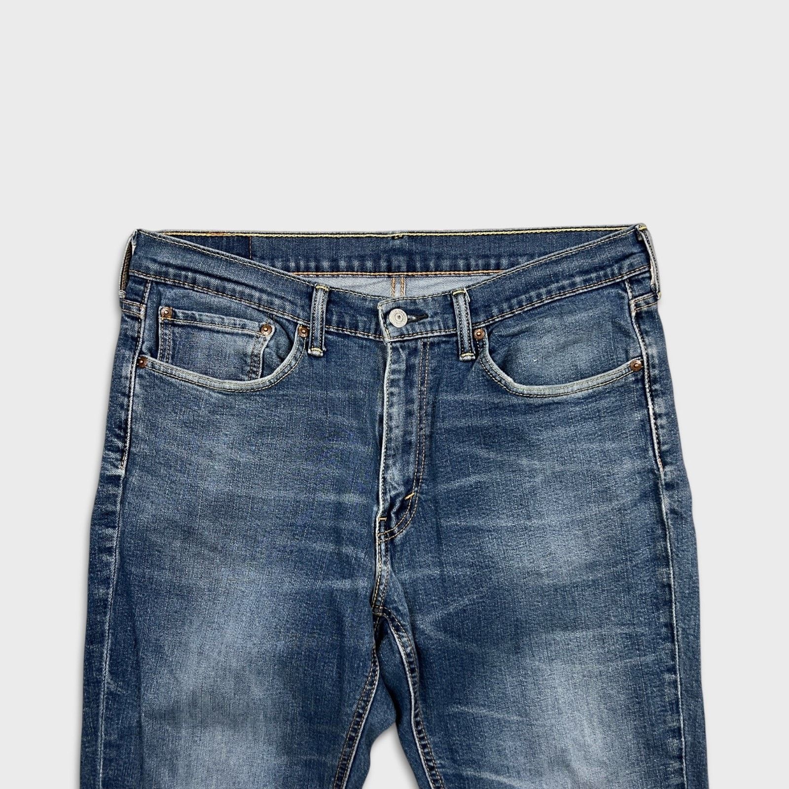 Levi's Levi's 541 Jeans 34x30 Athletic Taper Stretch Faded Denim Size US 34 / EU 50 - 2 Thumbnail
